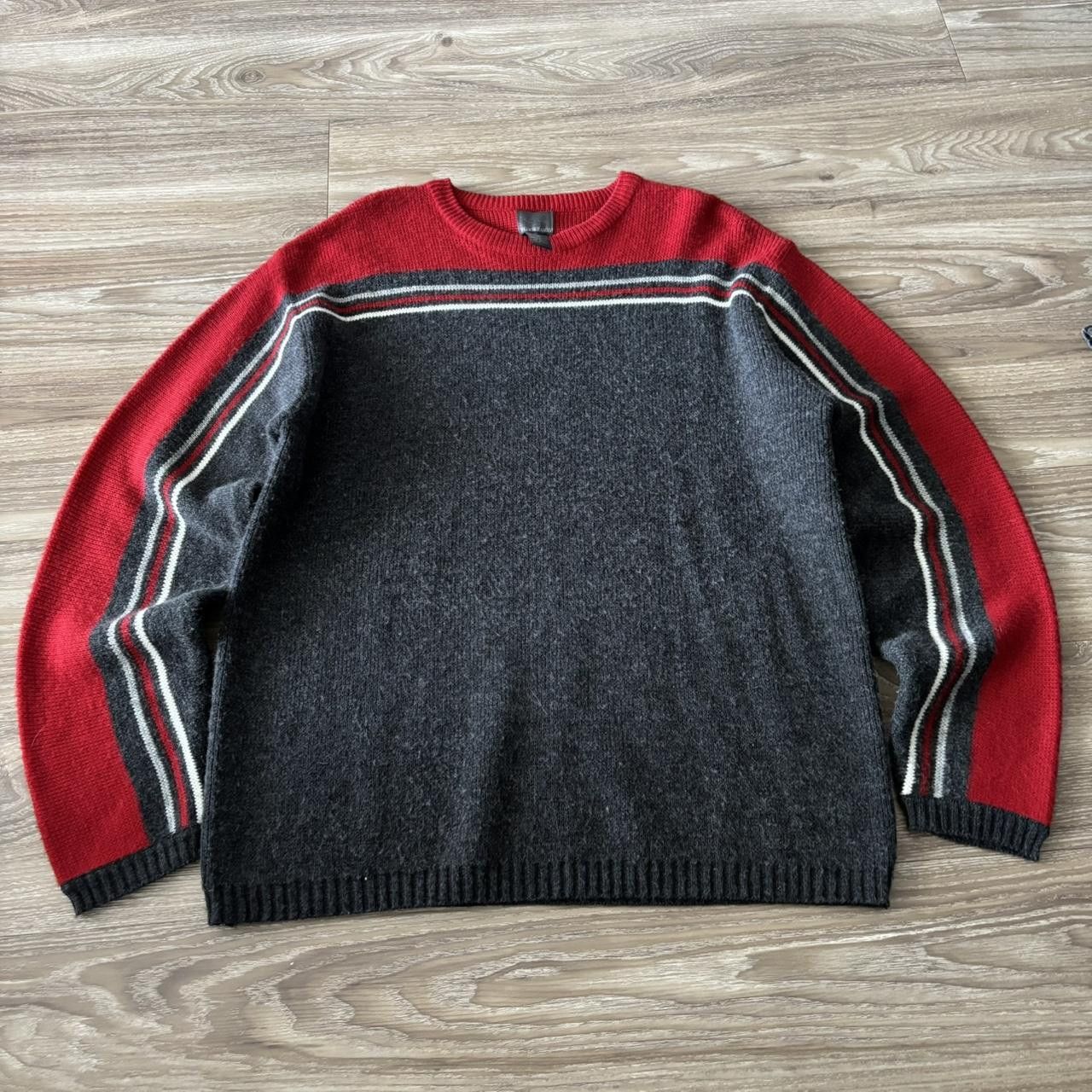 Japanese Brand Crazy Vintage Y2K/2000s Grunge Grey Red Striped Skater Style Sweater! Size XL Size US L / EU 52-54 / 3 - 1 Thumbnail