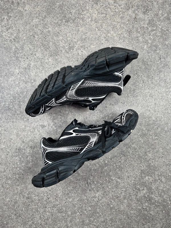 Balenciaga Balenciaga 3XL Men's Black Mesh Running Sneakers Size 41 Size US 8 / EU 41 - 1 Thumbnail