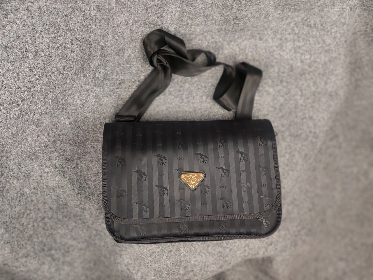 Maison Mollerus bag Crossbody Vinerus Black canvas unisex Bags Luggage