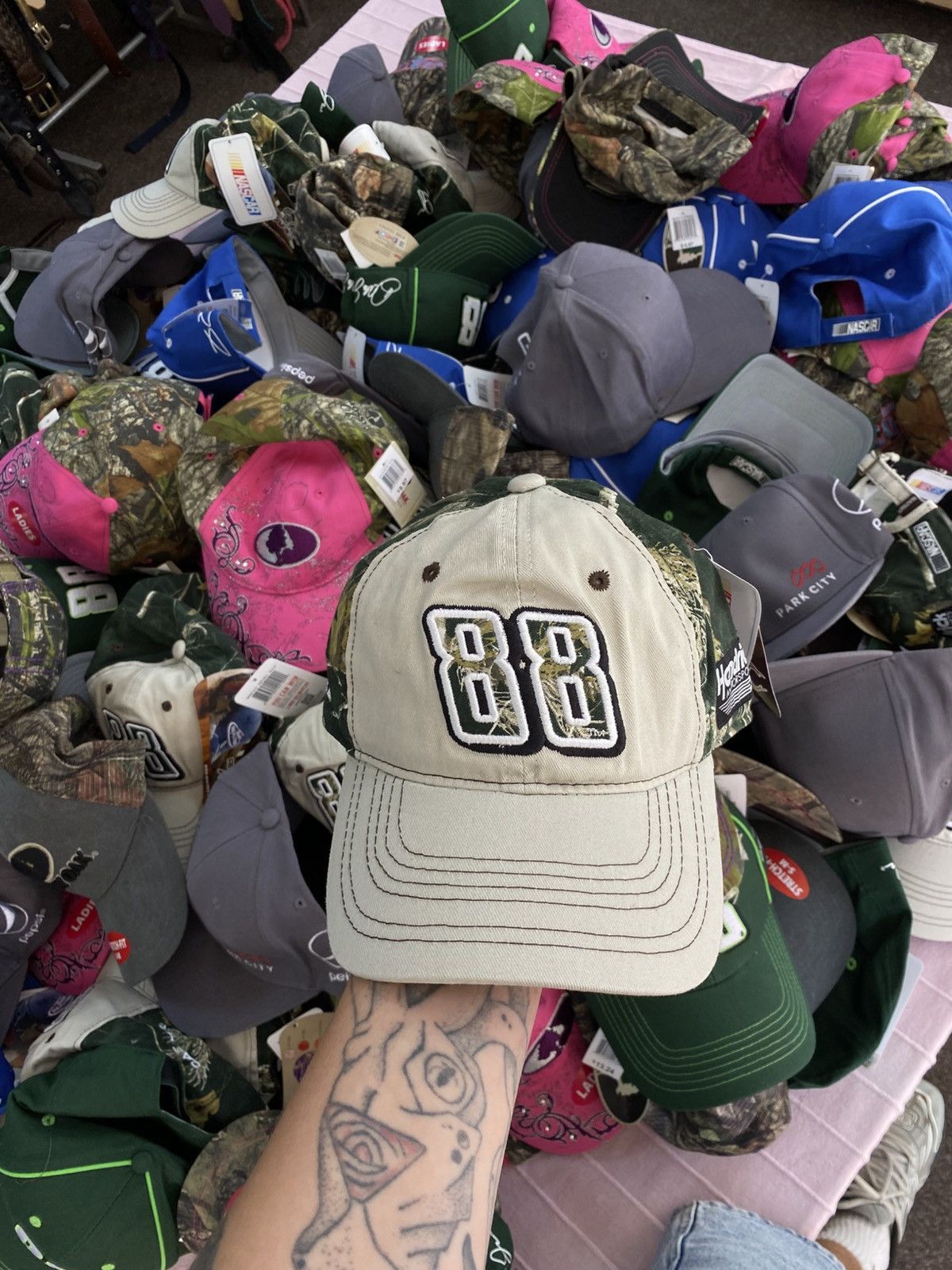 NASCAR Hendrick motorsport y2k realtree cap Size ONE SIZE - 1 Thumbnail
