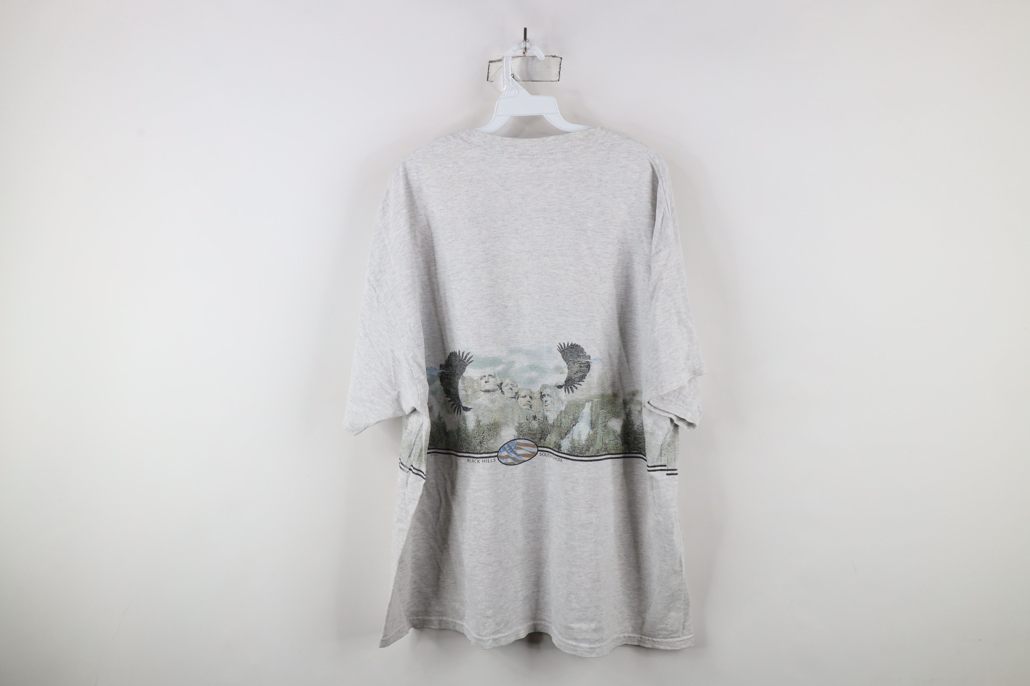 Vintage Vintage 90s Streetwear All Over Print Mount Rushmore T-Shirt Size US XXL / EU 58 / 5 - 12 Thumbnail