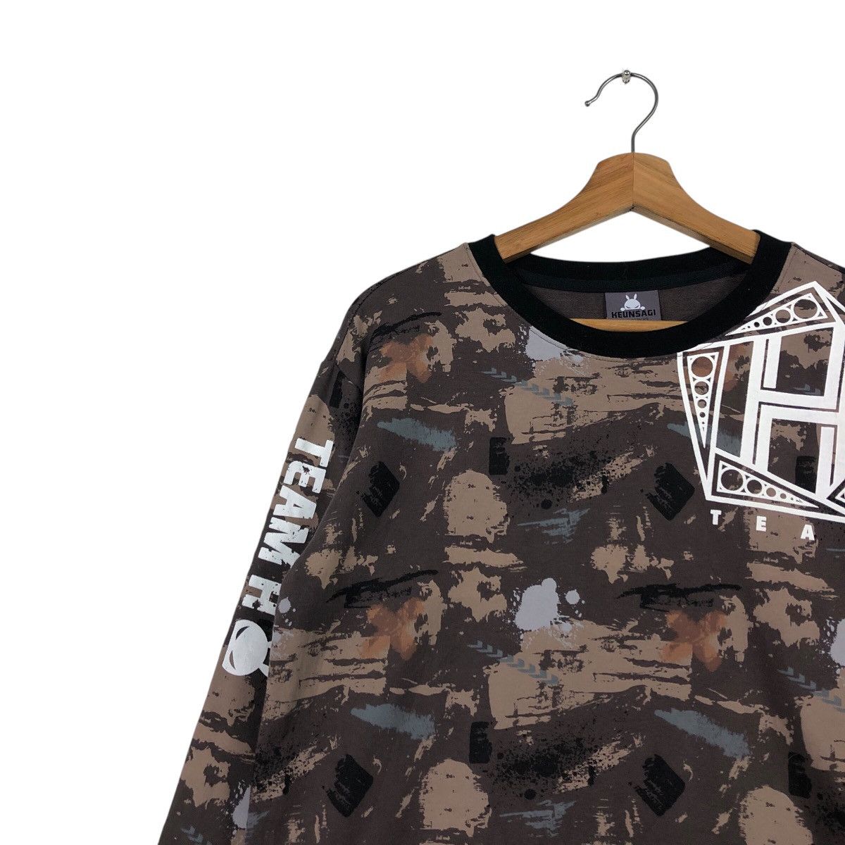 Japanese Brand 📌Streetwear Sweatshirt Keunsagi Camouflage Big Logo Design Size US M / EU 48-50 / 2 - 8 Thumbnail