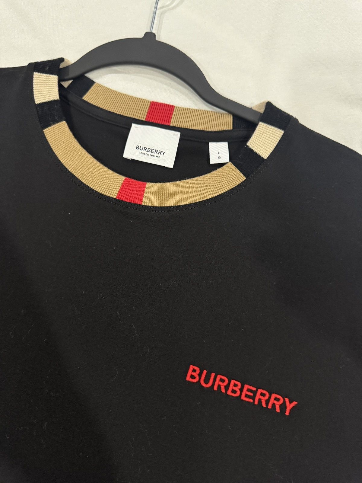 Burberry Black Burberry Neck Logo T-Shirt Size US L / EU 52-54 / 3 - 2 Thumbnail