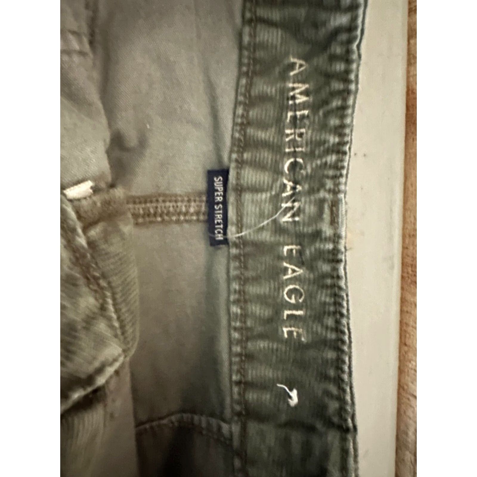 American Eagle Outfitters American Eagle Jean Mini Skirt Women Size 6 Green Size 28" / US 6 / IT 42 - 3 Thumbnail