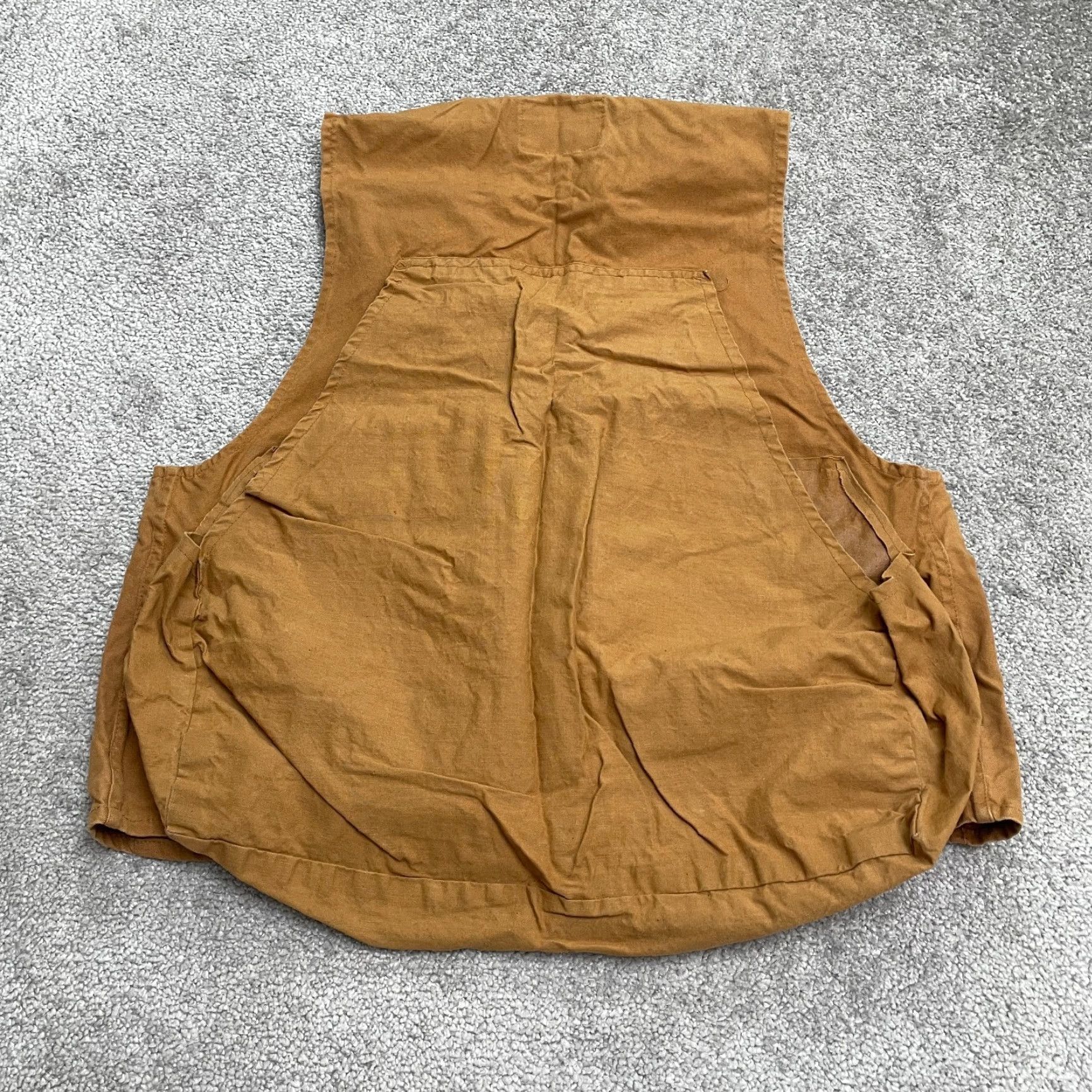 Vintage VINTAGE Caliber Vest Outdoor Hunting Cargo Brown Cotton Button Down Mens Medium Jacket/Coat Short Chest 41 in Regular casual travel pockets breathable Size US M / EU 48-50 / 2 - 3 Thumbnail