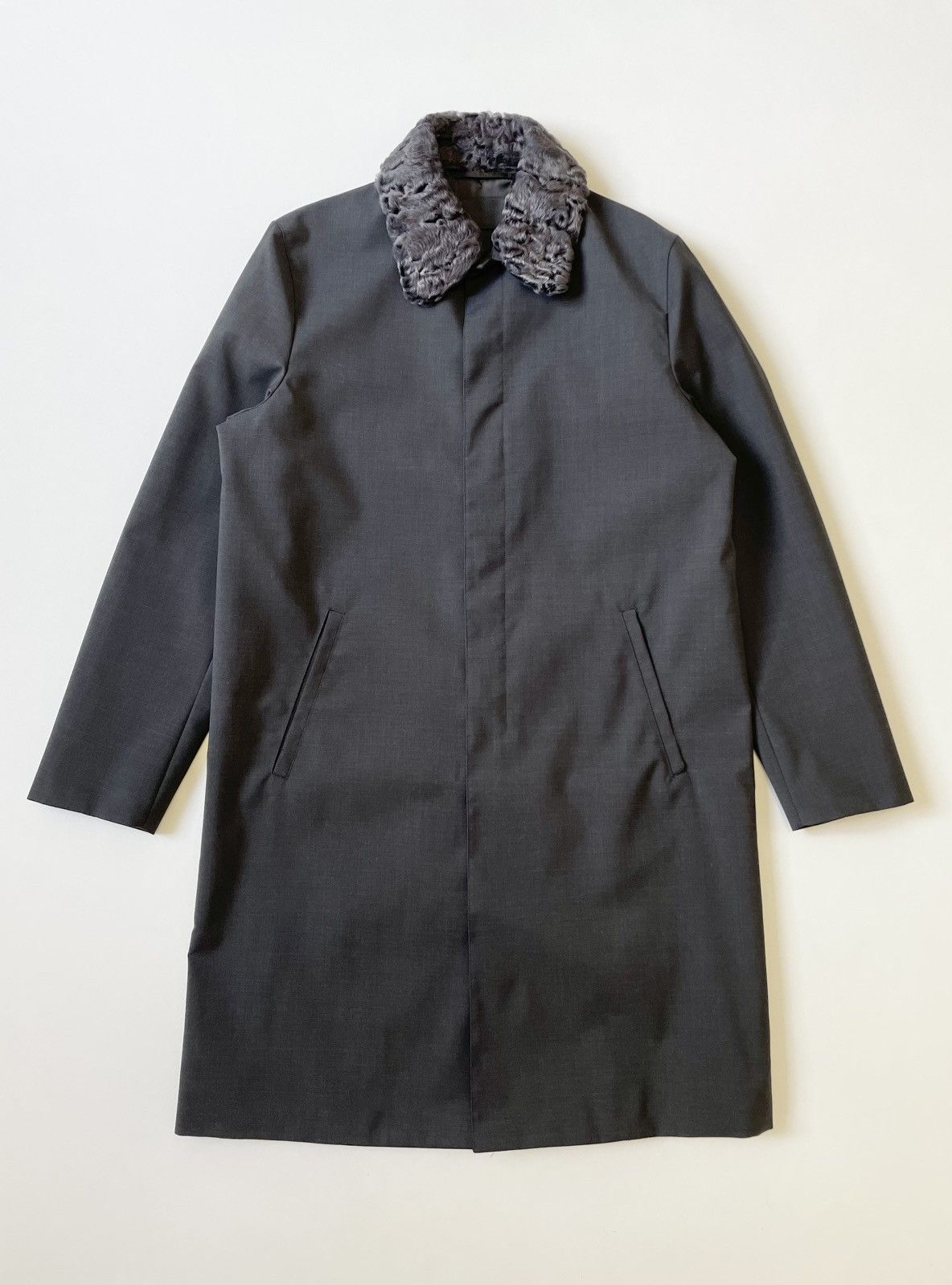 Prada A/W 13 Astrakhan Fur Collar Mac Jacket Size US L / EU 52-54 / 3 - 1 Thumbnail