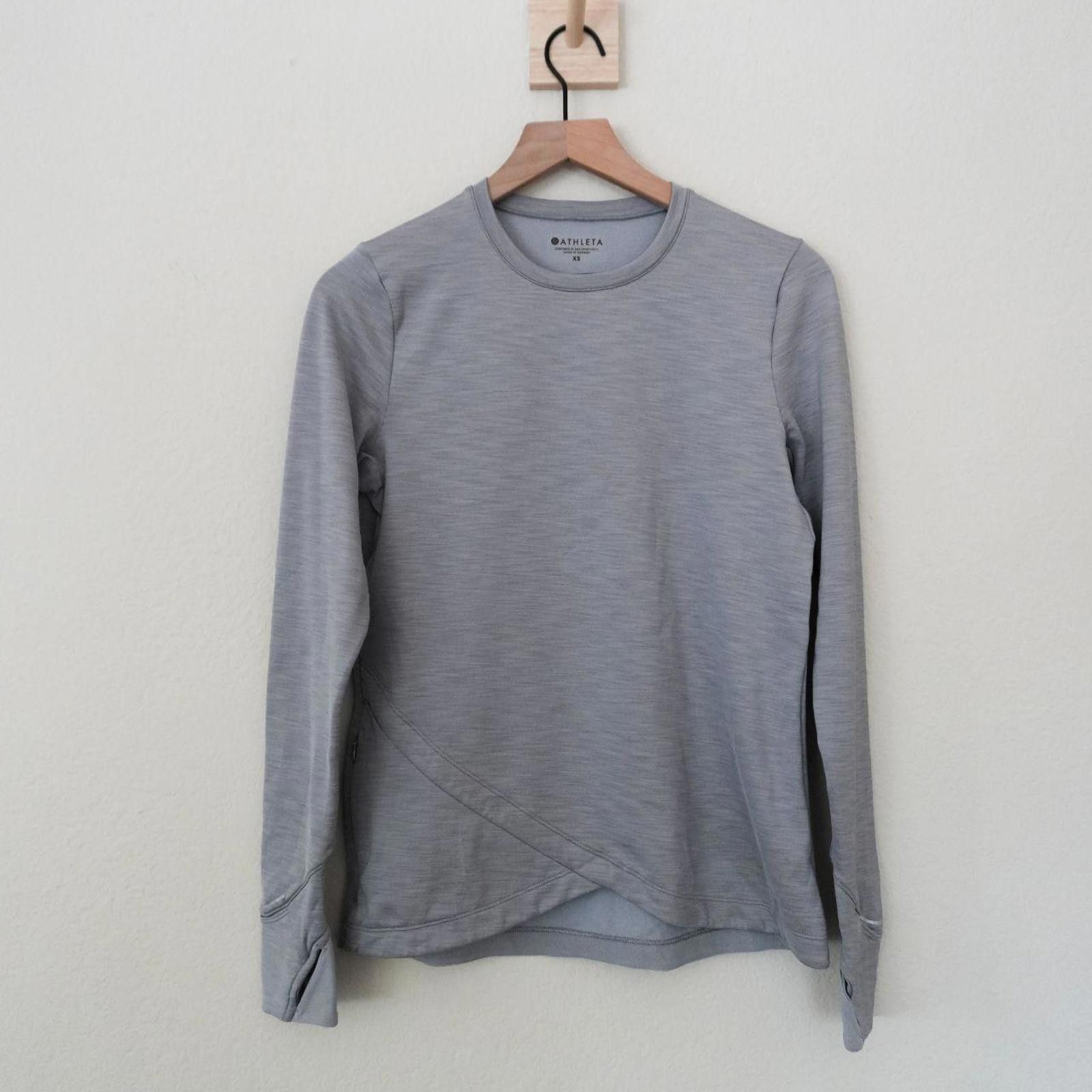 Other Athleta Shirt Men's XS Grey Side Zip Pocket Training Size US XS / EU 42 / 0 - 1 Thumbnail
