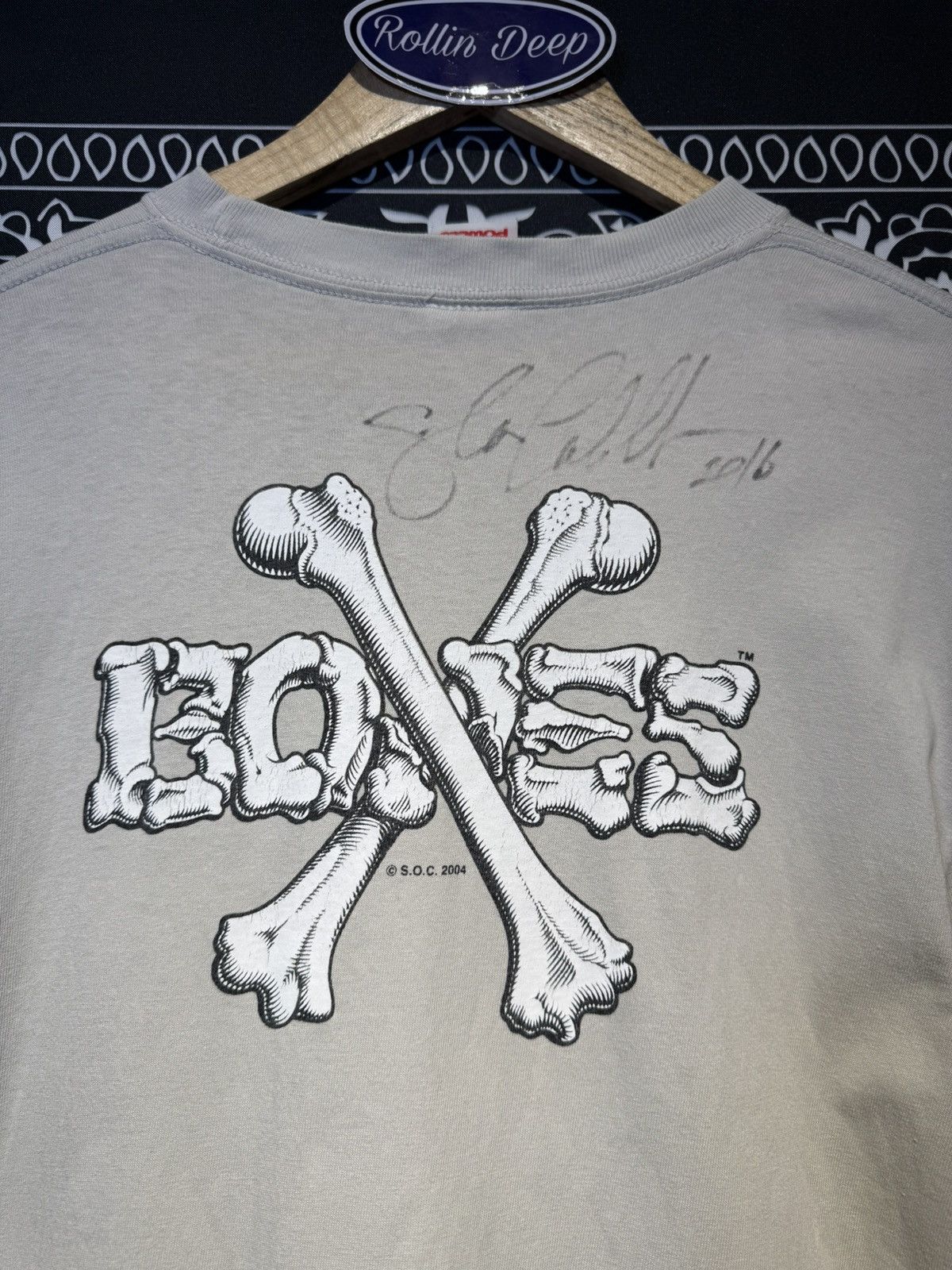 Bones × Powell Peralta Powell Peralta Crossbones Signed By Steve Caballero L/S Size US M / EU 48-50 / 2 - 7 Thumbnail