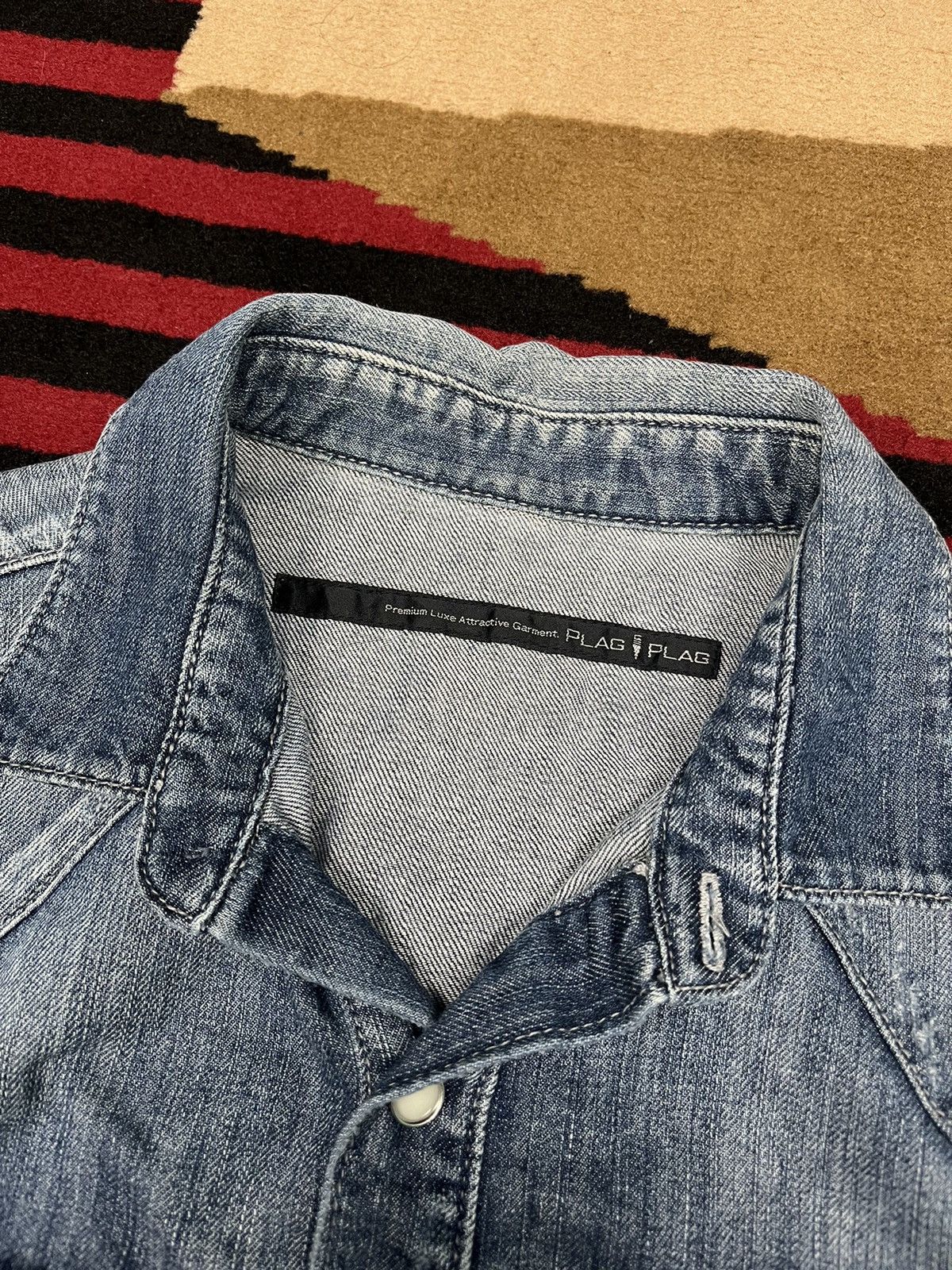 Issey Miyake × Japanese Brand × Tete Homme Plag ! Plag Tete Homme Ripped Denim Shirt Size US M / EU 48-50 / 2 - 8 Thumbnail
