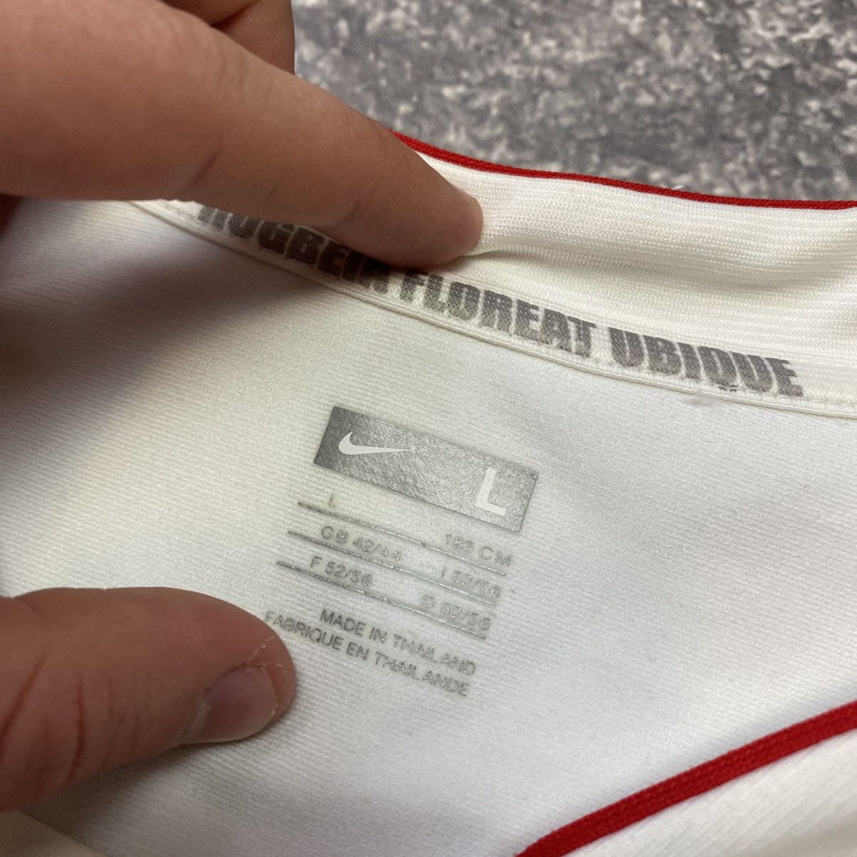 Vintage Vintage Nike England Rugby o2 00’s white jersey Size US L / EU 52-54 / 3 - 4 Thumbnail