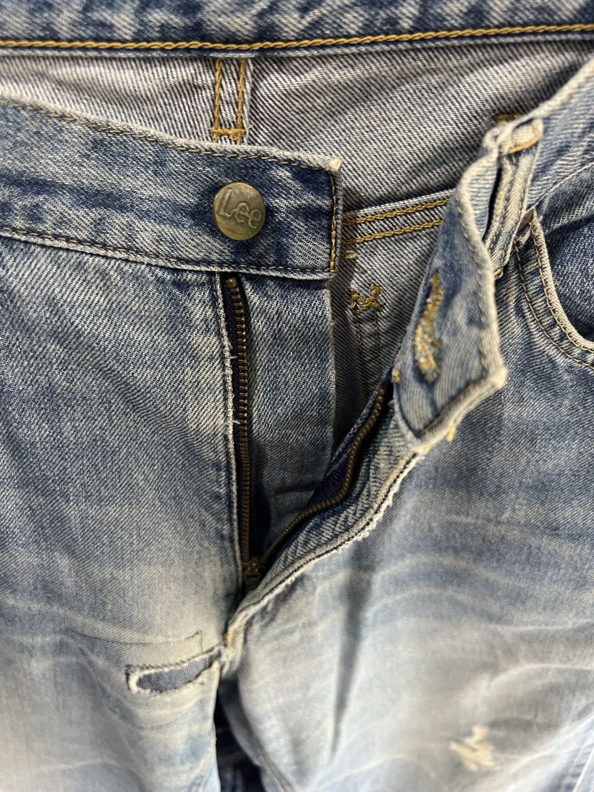 Lee 🔥Vintage Lee Distressed Denim Size US 33 - 11 Thumbnail