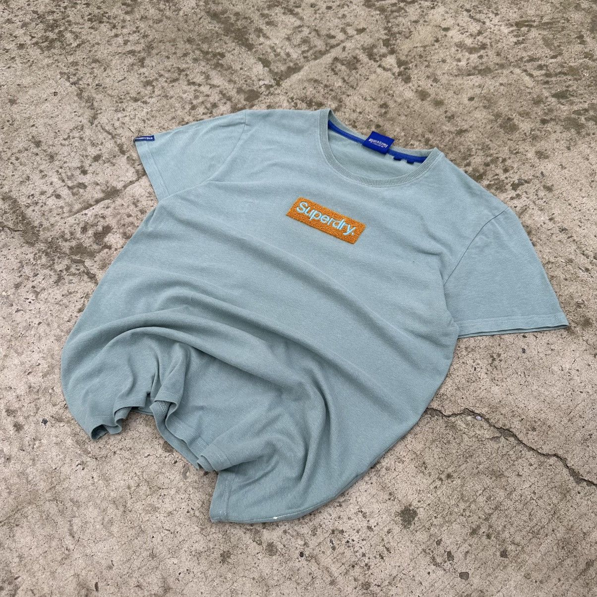 Superdry Vintage Superdry T-shirts Centre Logo Mint Size M Y2K 00s Size US M / EU 48-50 / 2 - 1 Thumbnail
