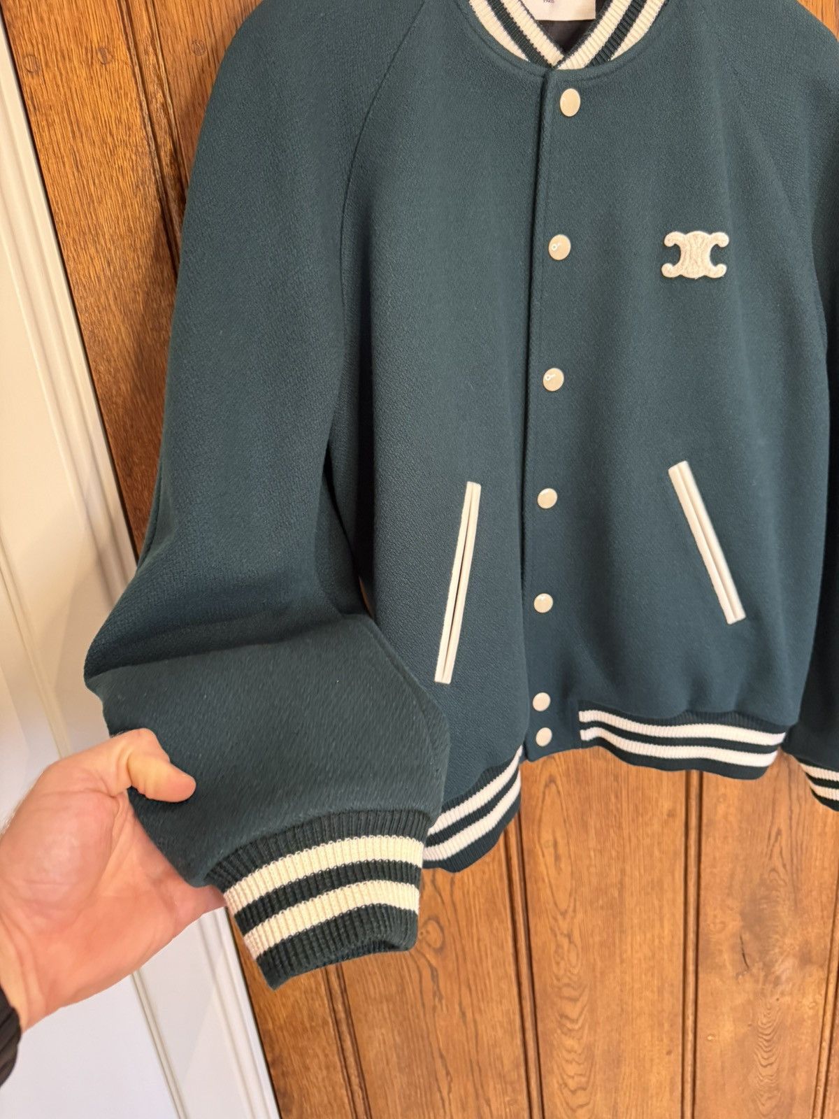 Celine $3.25k+ FW24 Celine Triomphe logo teddy jacket green Hedi 52 Size US L / EU 52-54 / 3 - 11 Thumbnail