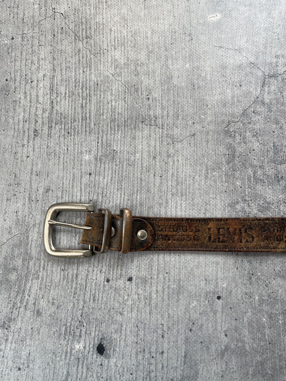 Levi's × Vintage Vintage 90’s Levi’s Brown Lether Belt Size ONE SIZE - 8 Thumbnail