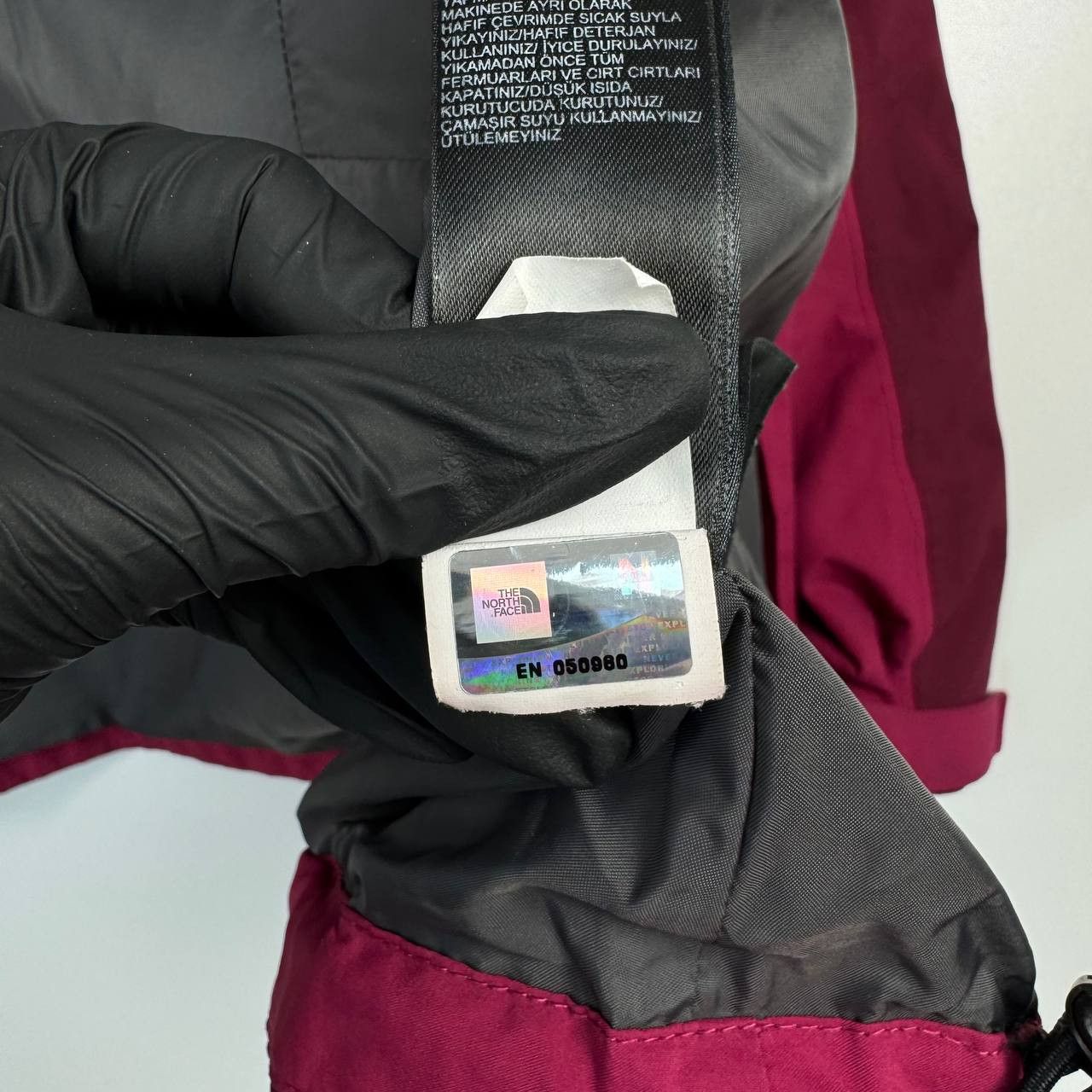 The North Face The North Face Women’s HyVent Waterproof Size XL Size XL / US 12-14 / IT 48-50 - 6 Thumbnail