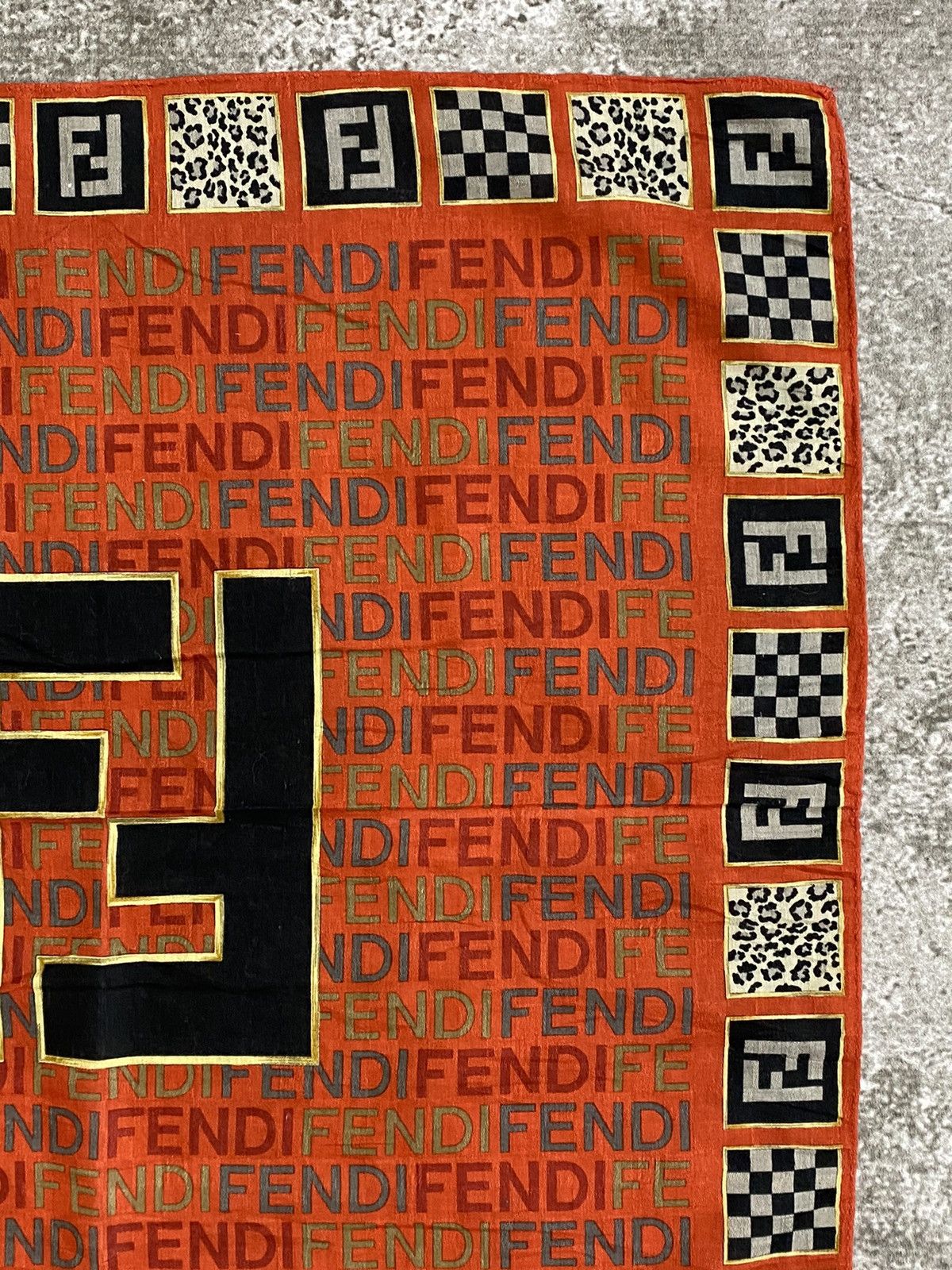 Fendi Fendi Handkerchief / Bandana / Neckerchief Size ONE SIZE - 7 Thumbnail