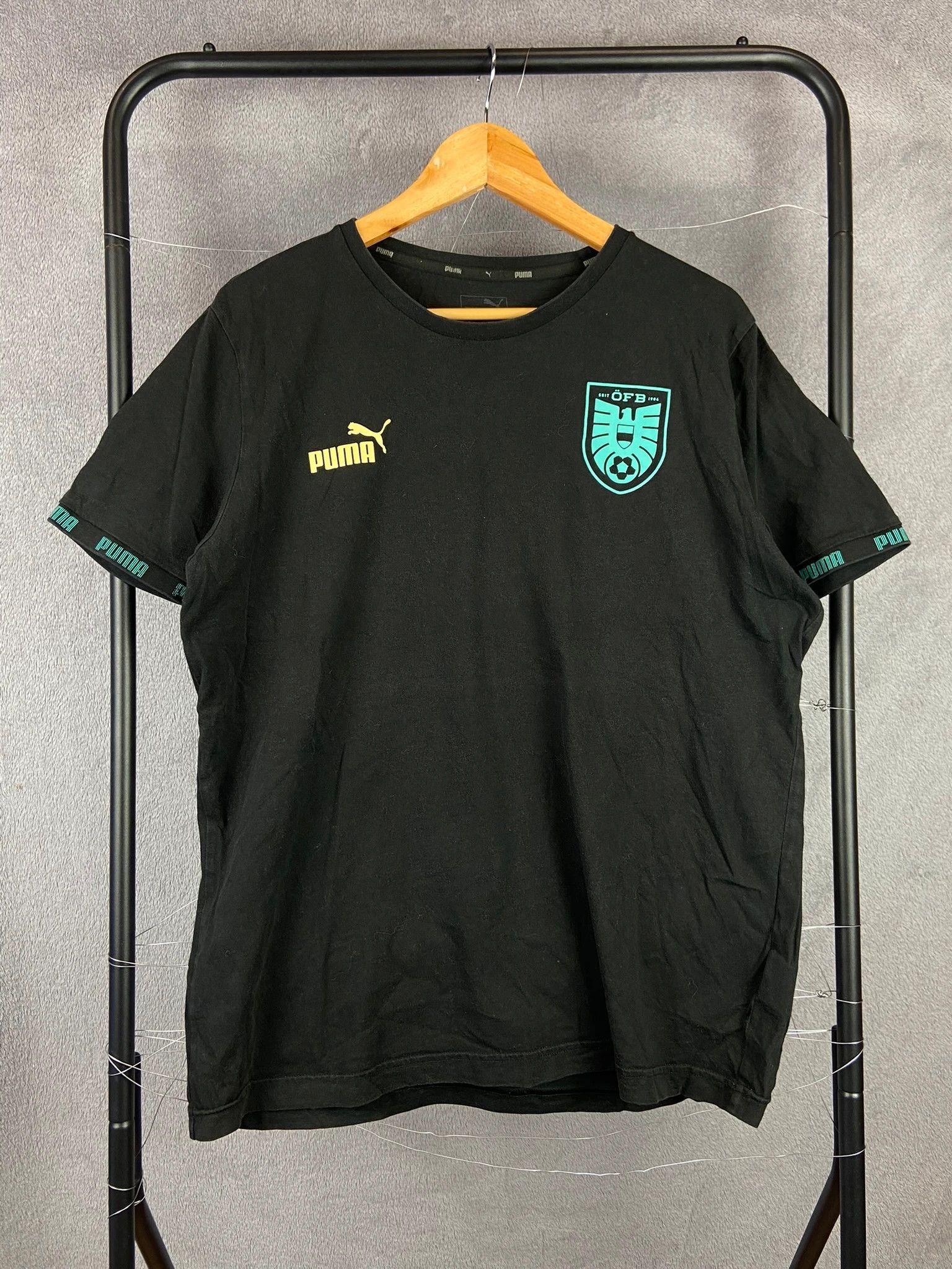 Puma Puma spellout polo shirt vintage sportswear streetwear Size US L / EU 52-54 / 3 - 1 Thumbnail