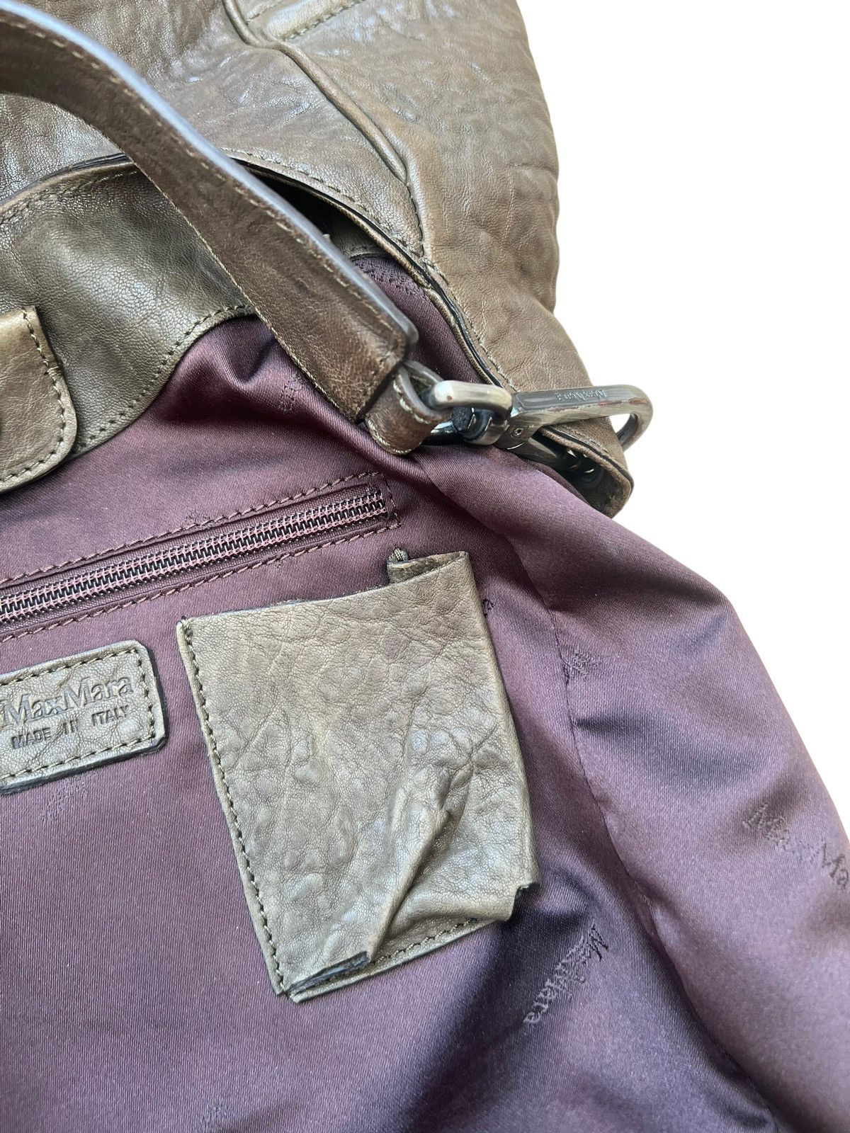 Leather Vintage MaxMara Made in Italy Patina Leather Hobo Bag Size ONE SIZE - 20 Thumbnail