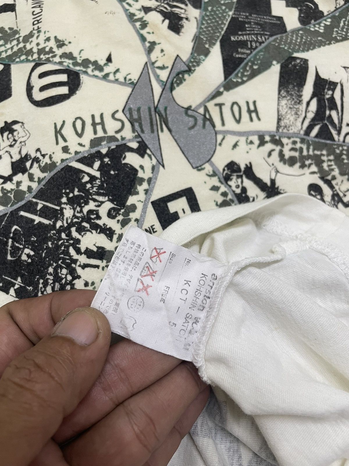 Vintage KOSHIN SATOH PAPER Phototee Longsleeve T-shirt