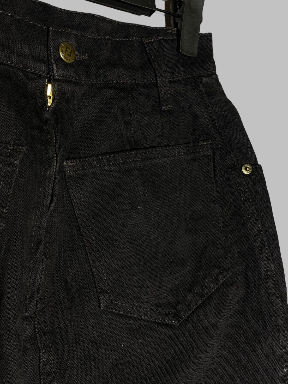 Fendi Vintage 90s Fendi Denim Skirt Monogram Pocket Detail Size 28" / US 6 / IT 42 - 12 Thumbnail