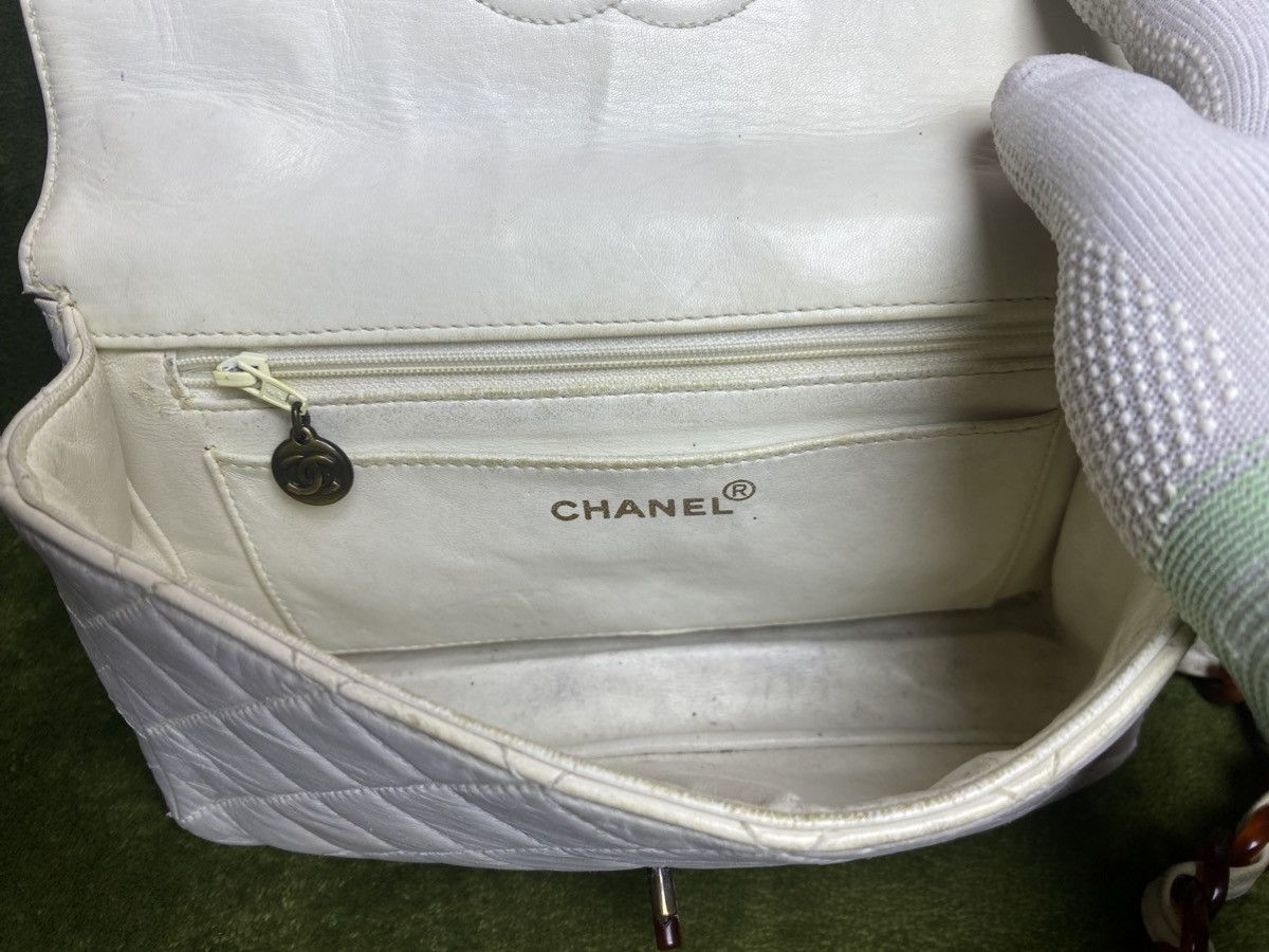 Chanel Chanel Matelasse Turn Lock Shoulder Bag Size ONE SIZE - 5 Thumbnail