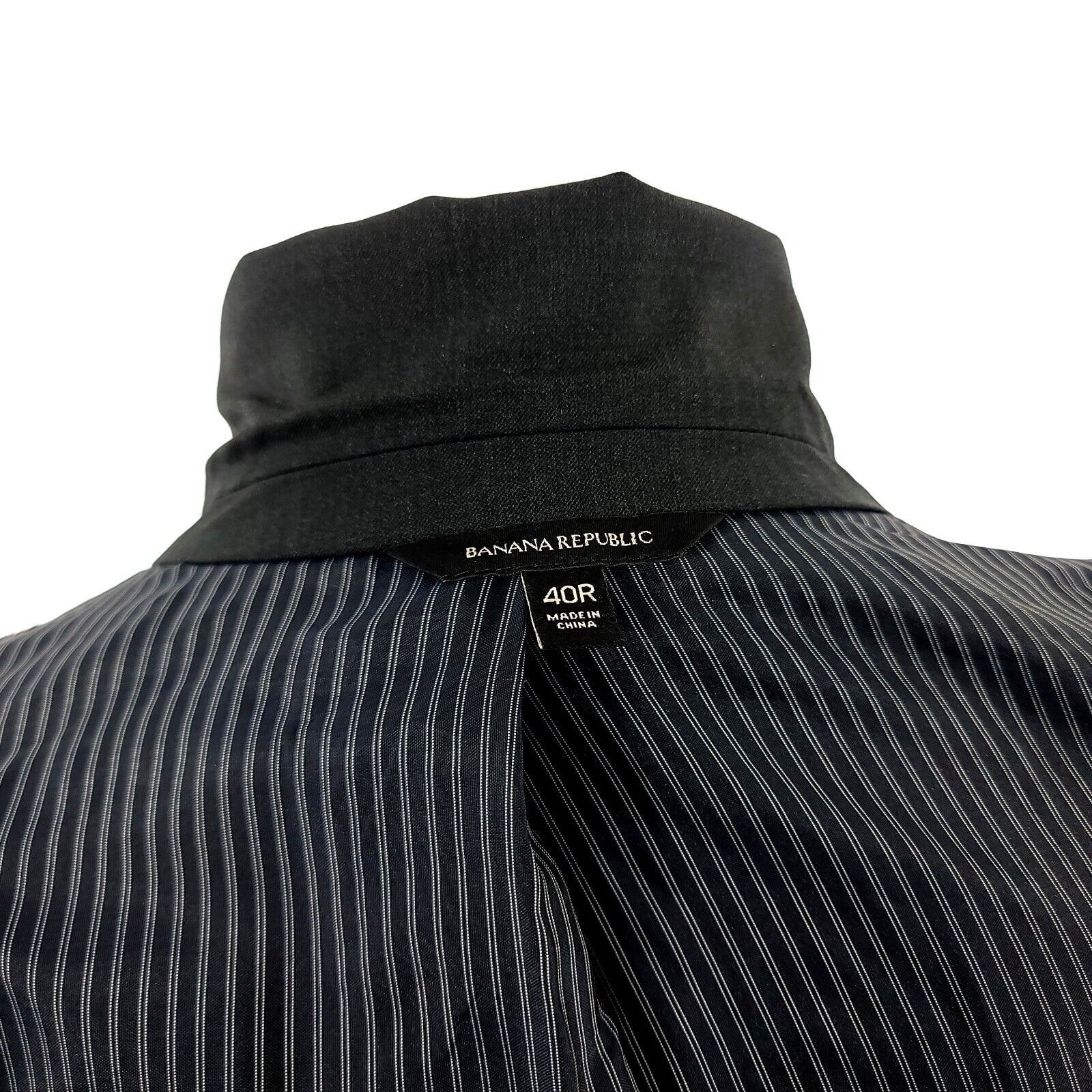 Banana Republic DAMAGED Banana Republic Marzotto Super 120s Wool 2 Button Bl Size 38S - 14 Thumbnail