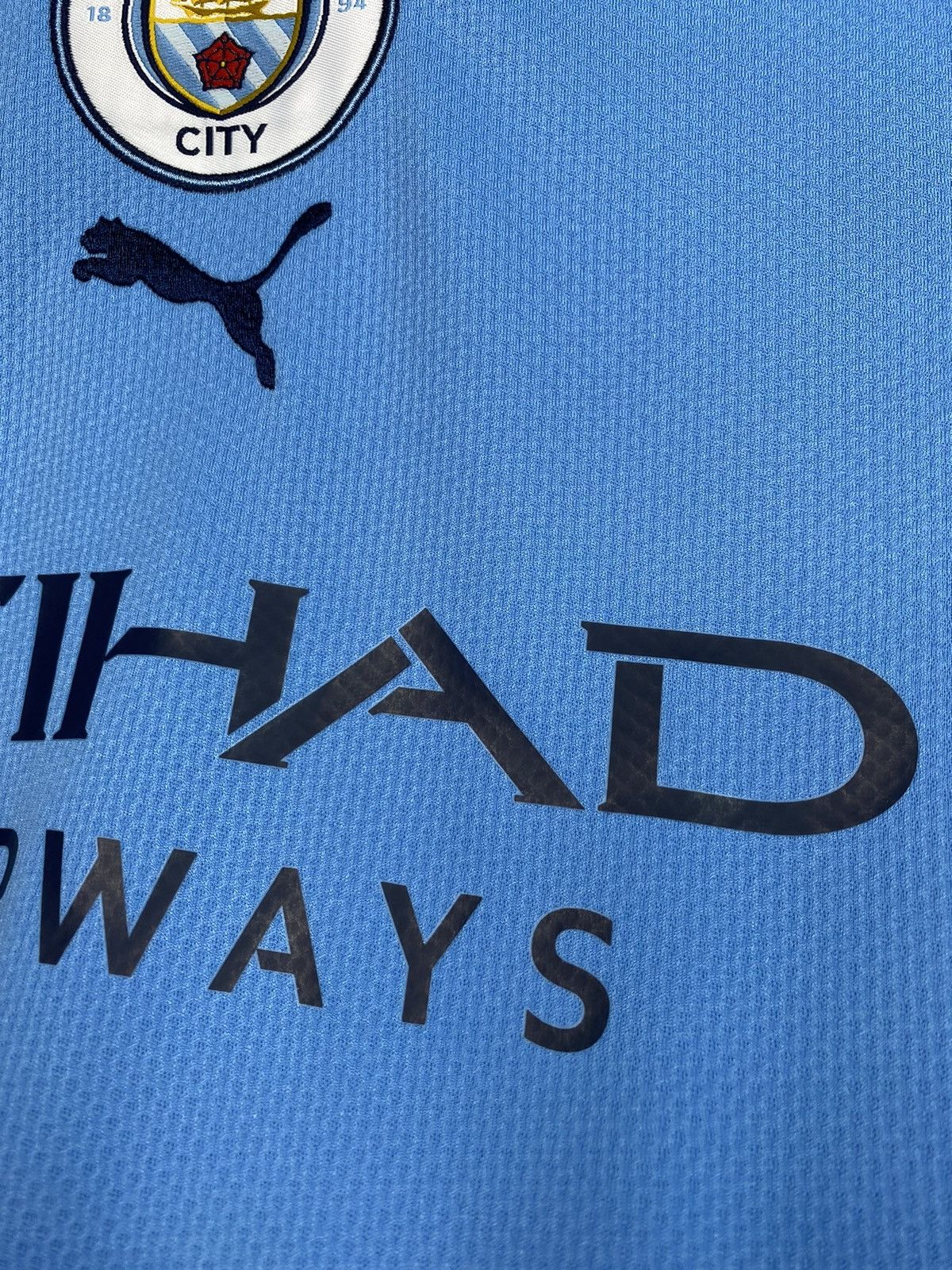 Puma Manchester City soccer jersey 2022 2023 Puma S size football Size US S / EU 44-46 / 1 - 10 Thumbnail