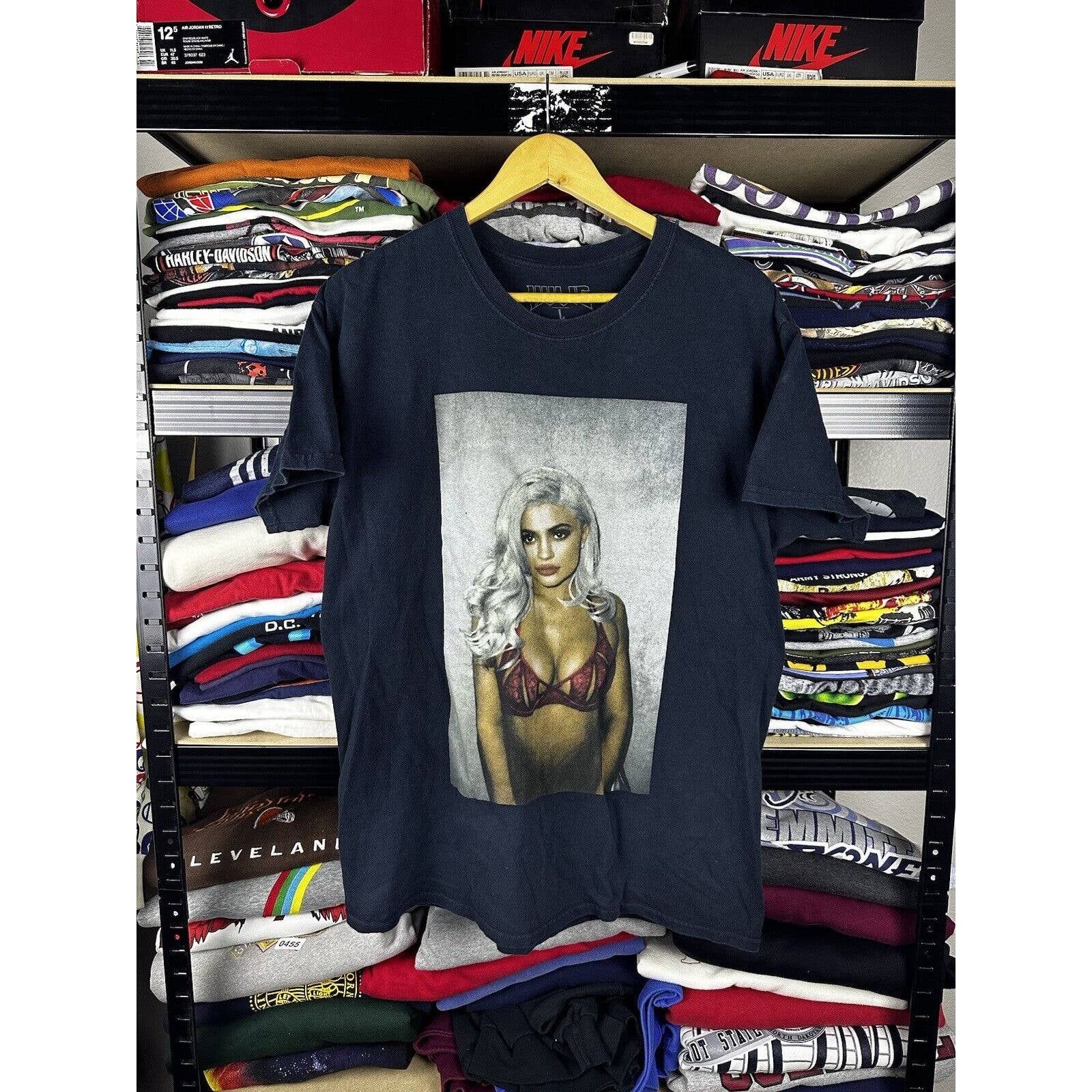 Streetwear Official Kylie Jenner Calabasas Tee