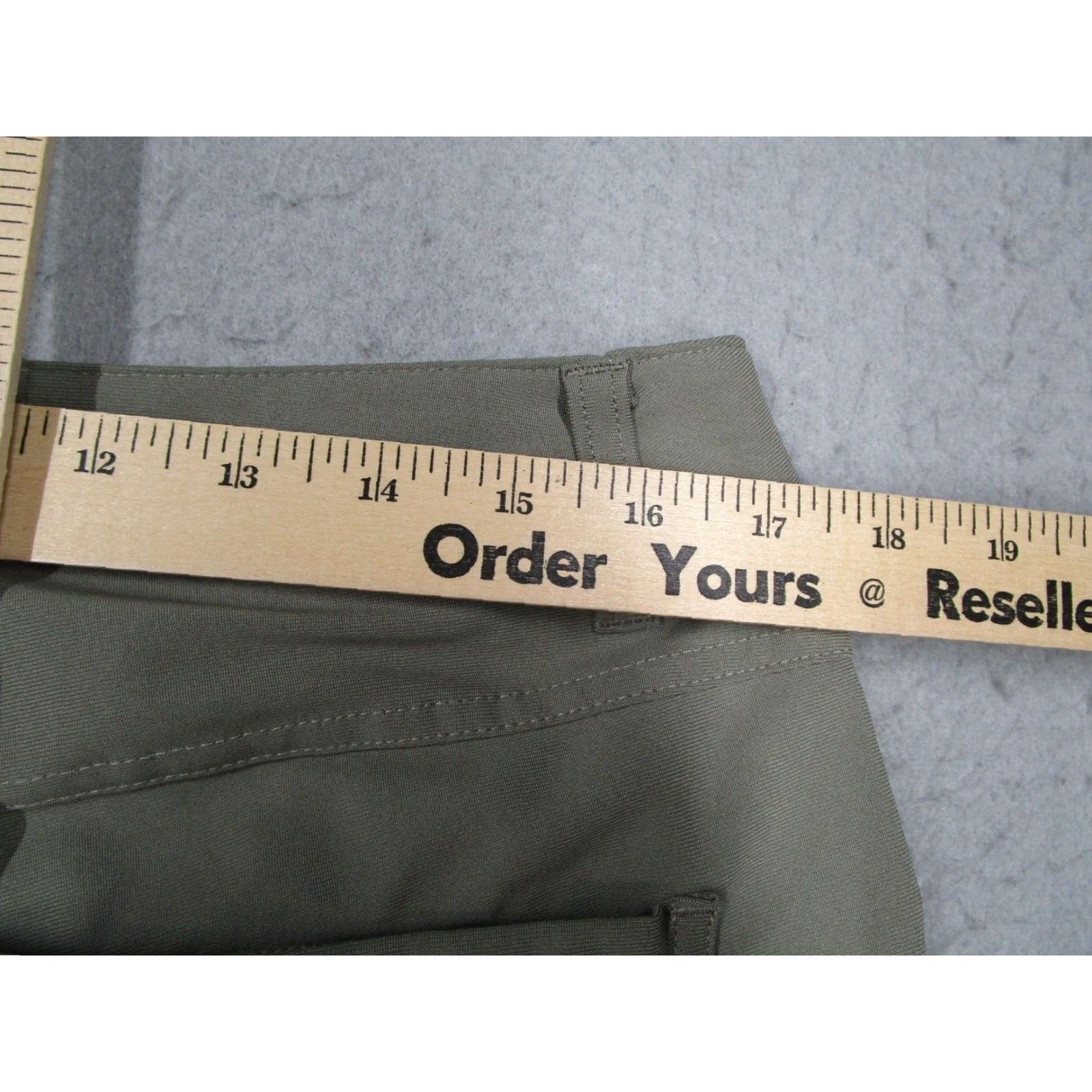 Lululemon Lululemon Pants Men 34x26 Green ABC Classic Fit Casual Chino Work Active Hike 34 Size US 34 / EU 50 - 4 Thumbnail
