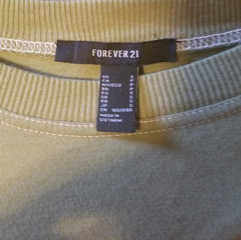 Forever 21 Forever 21 Olive Green Small Cropped Top Size S / US 4 / IT 40 - 3 Thumbnail
