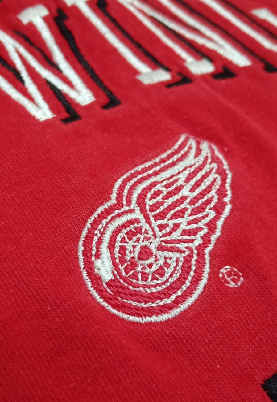 NHL × Red Wing × Vintage Vintage y2K NHL Detroit Red Wings T-shirt Size US XL / EU 56 / 4 - 6 Thumbnail