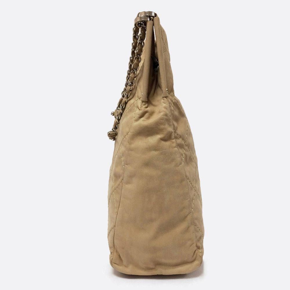 Chanel Chanel Shopping Tote Light Beige Leather Tote Size ONE SIZE - 3 Thumbnail