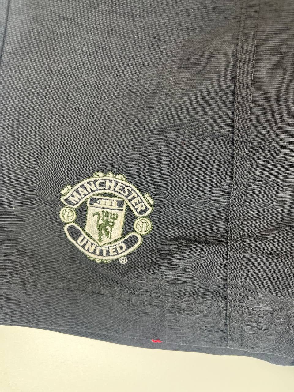 Umbro Manchester United Umbro Shorts Black Vintage Football Size S Size US 30 / EU 46 - 5 Thumbnail