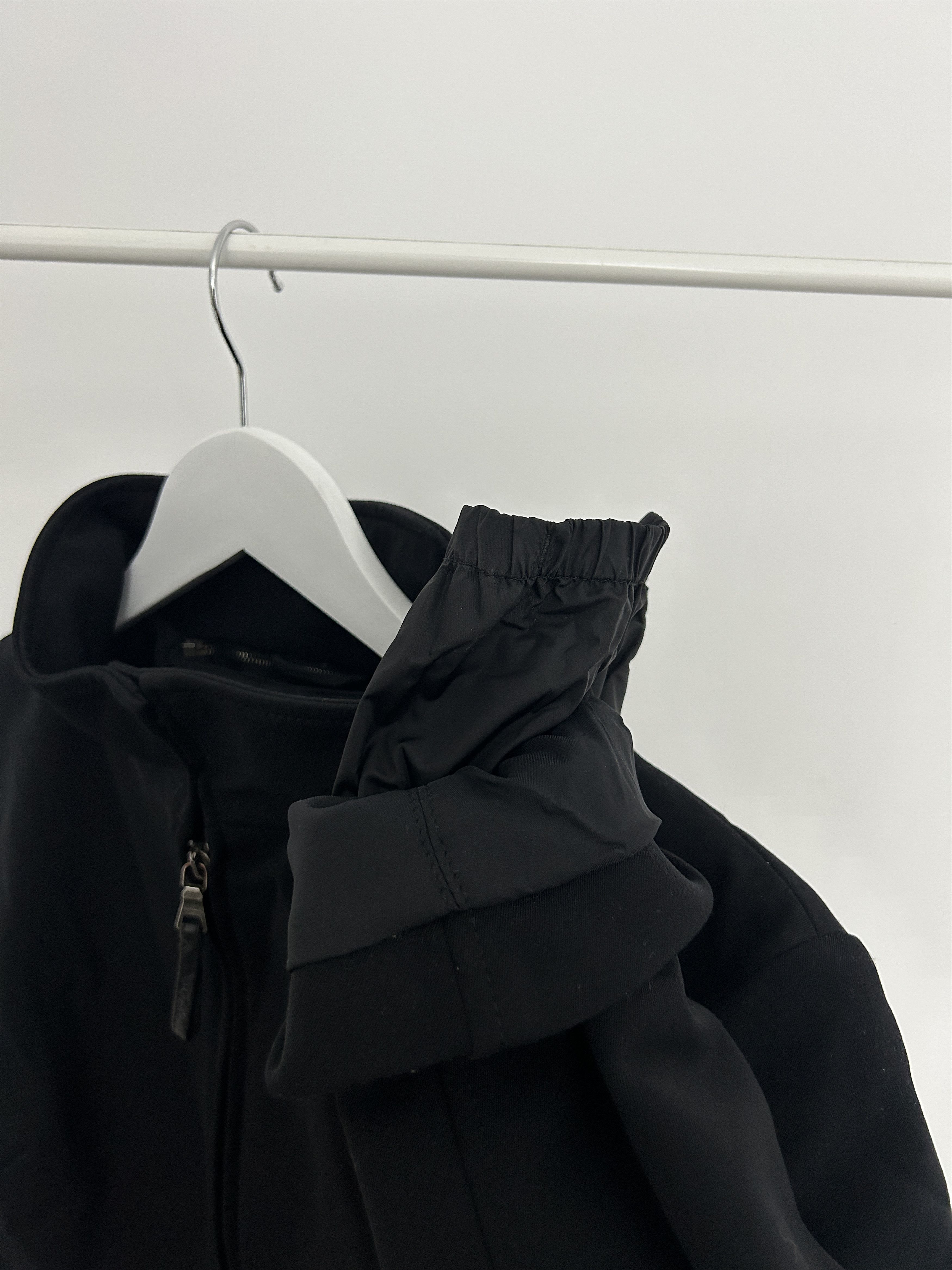 Prada Archive y2k Prada sport black tab nylon hooded light jacket Size L / US 10 / IT 46 - 8 Thumbnail