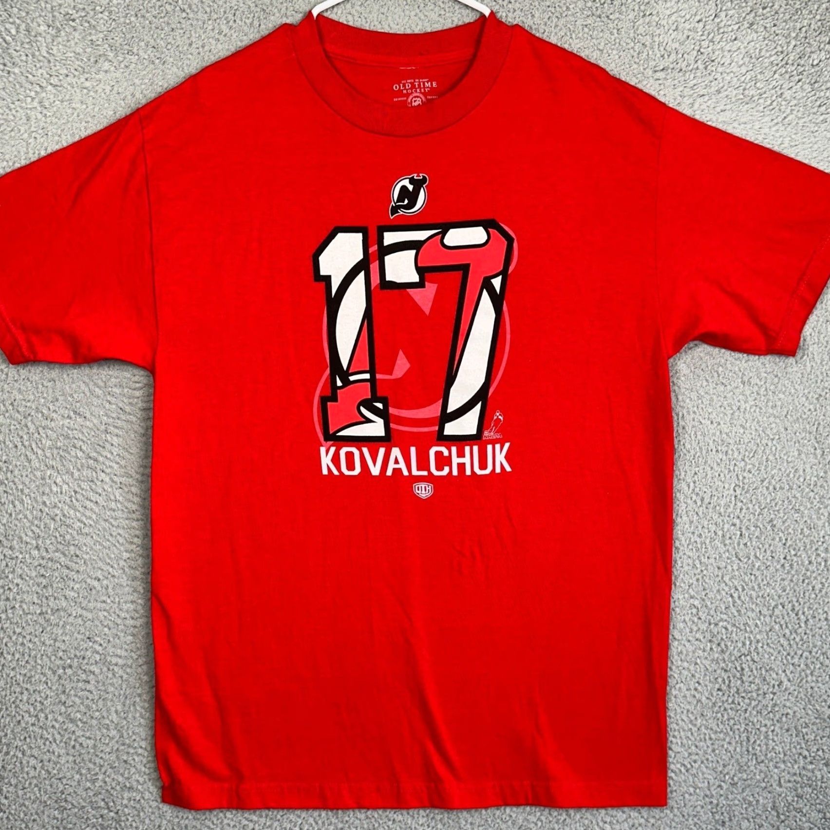 Vintage VINTAGE Old Time Hockey New Jersey Devils T-Shirt Mens L Red Ilya Kovalchuk 17 EUC Size US L / EU 52-54 / 3 - 3 Thumbnail