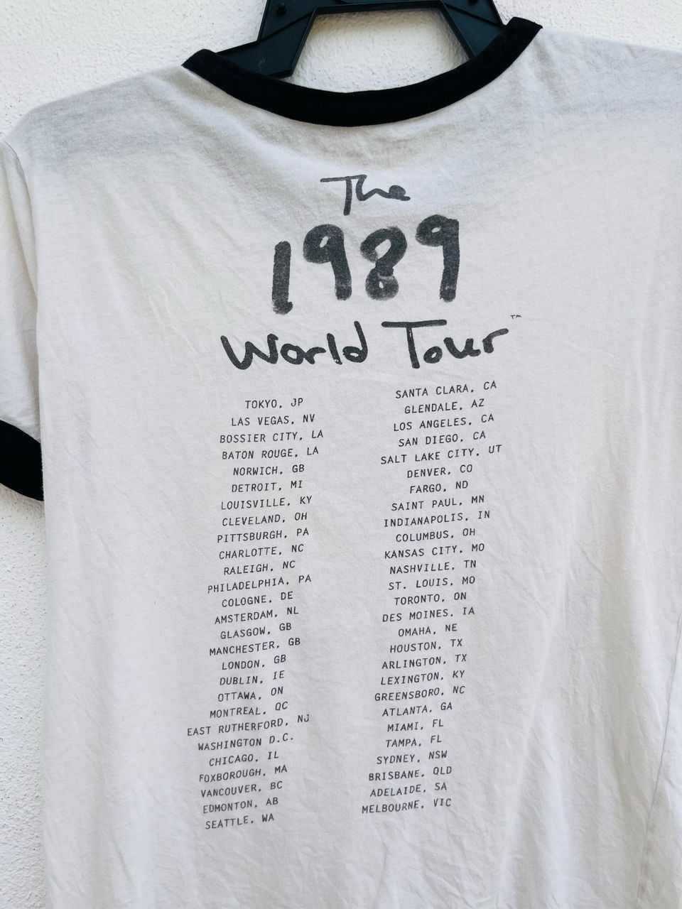Band Tees Vintage Tailor Swift The 1989 World Tour Ringer Shirt Size US S / EU 44-46 / 1 - 7 Thumbnail