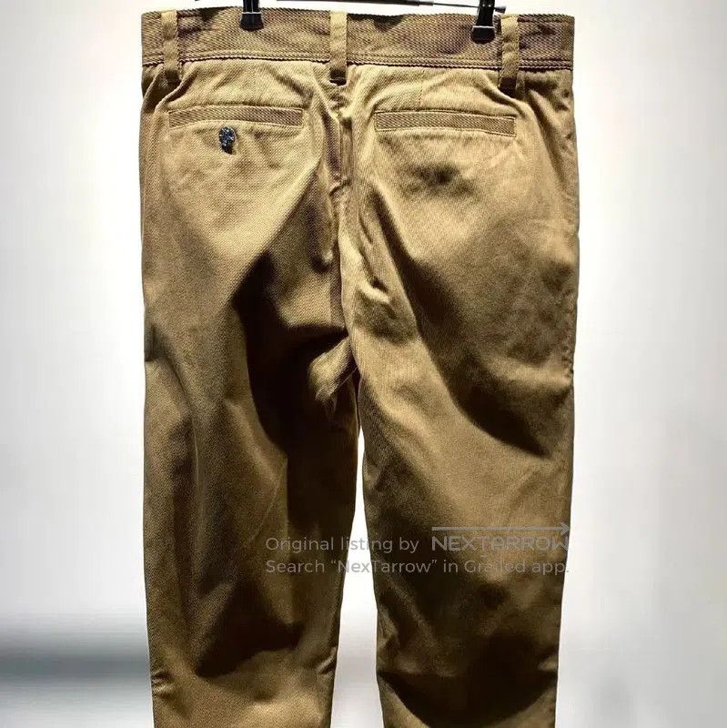 Burberry Burberry Casual Cotton Trousers in Khaki. Size US 44 / EU 60 - 2 Thumbnail