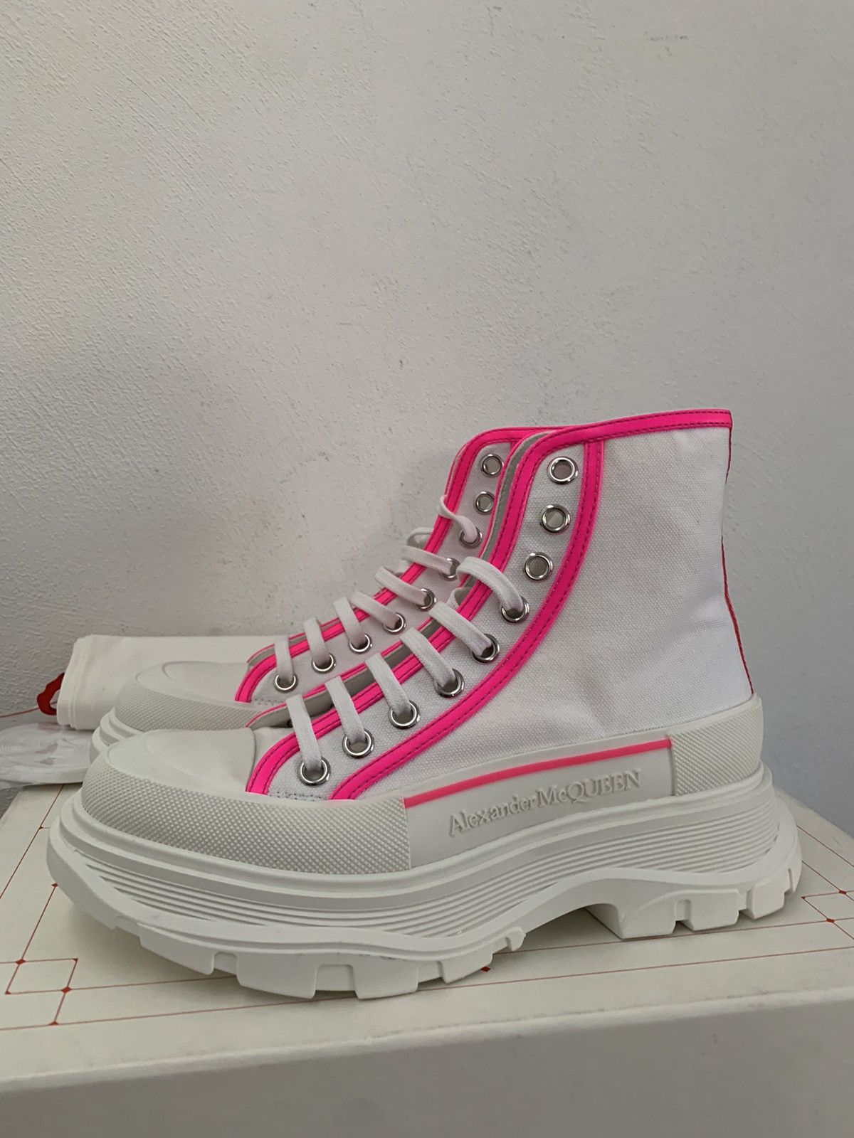 Alexander McQueen Alexander McQueen Tread Slick Chunky Sole High Top Boots Size US 8 / IT 38 - 5 Thumbnail