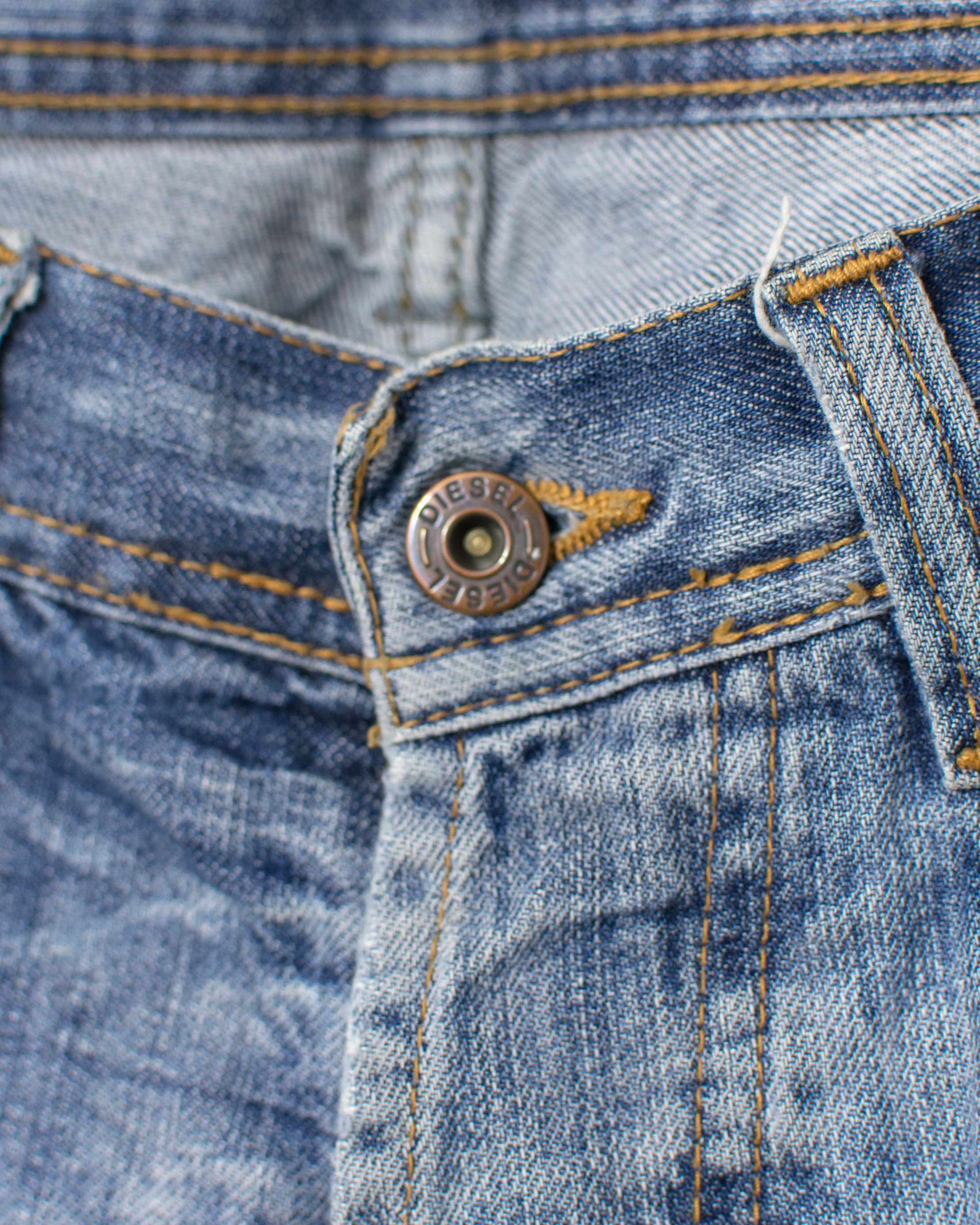 Diesel × Vintage Diesel Ripped Jeans Camo Inserts – W32 Straight Leg Y2K Size US 32 / EU 48 - 3 Thumbnail