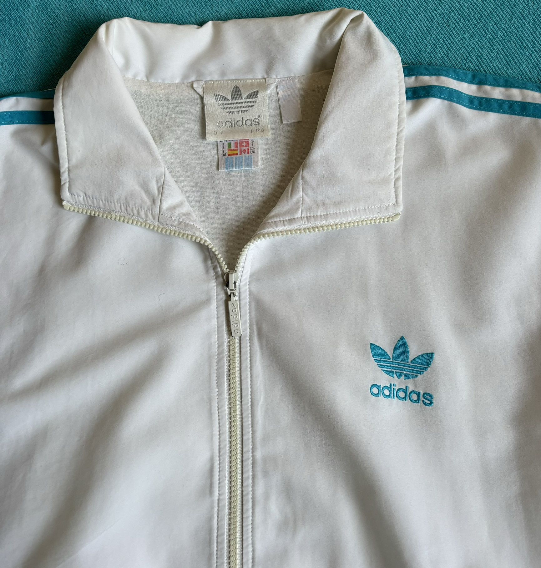 Adidas Adidas Originals vintage 90s white jacket size. XXL Size US XXL / EU 58 / 5 - 7 Thumbnail