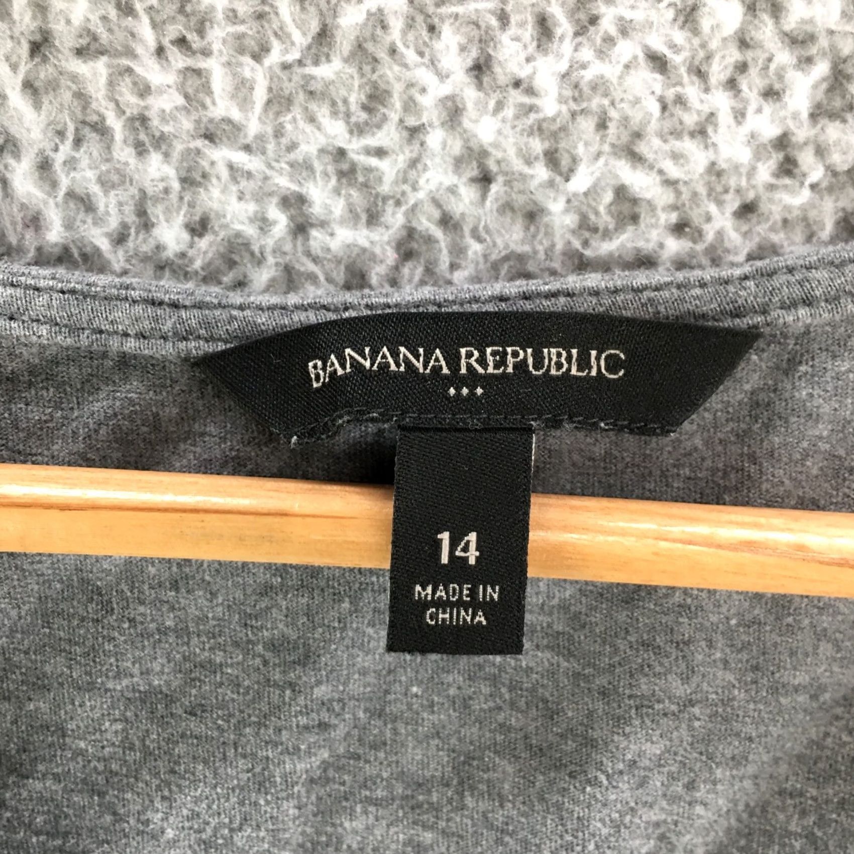 Banana Republic Banana Republic Mini Dress Womens 14 Grey Sleeveless Round Neck Zip Back Dress Grey 14 Womens Casual Modern Classic 90s Fashion Ladies Size XL / US 12-14 / IT 48-50 - 6 Thumbnail