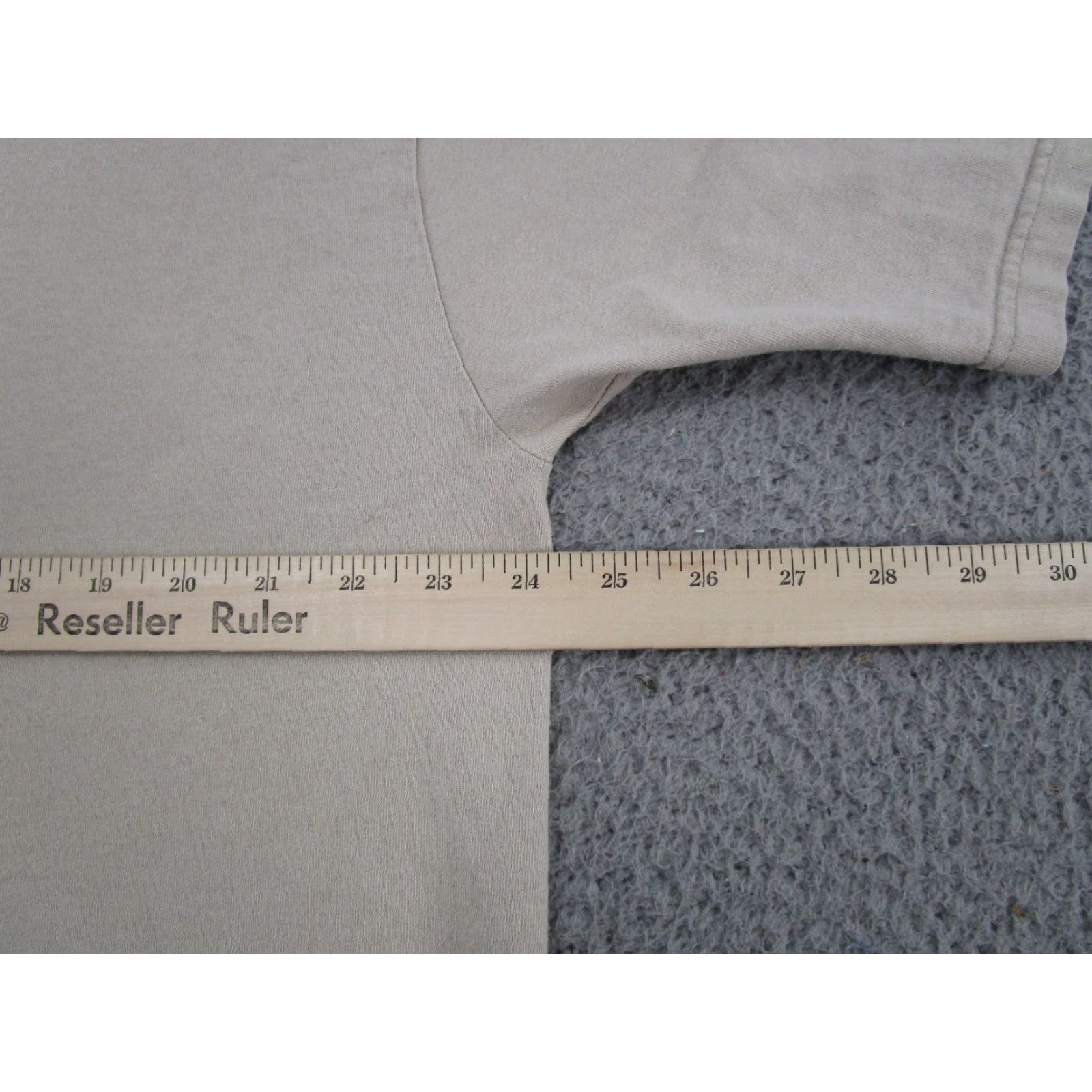 Old Navy VINTAGE Old Navy Outlet T-Shirt Mens XL Cotton Beige Crew Neck Short Sleeve Size US XL / EU 56 / 4 - 5 Thumbnail