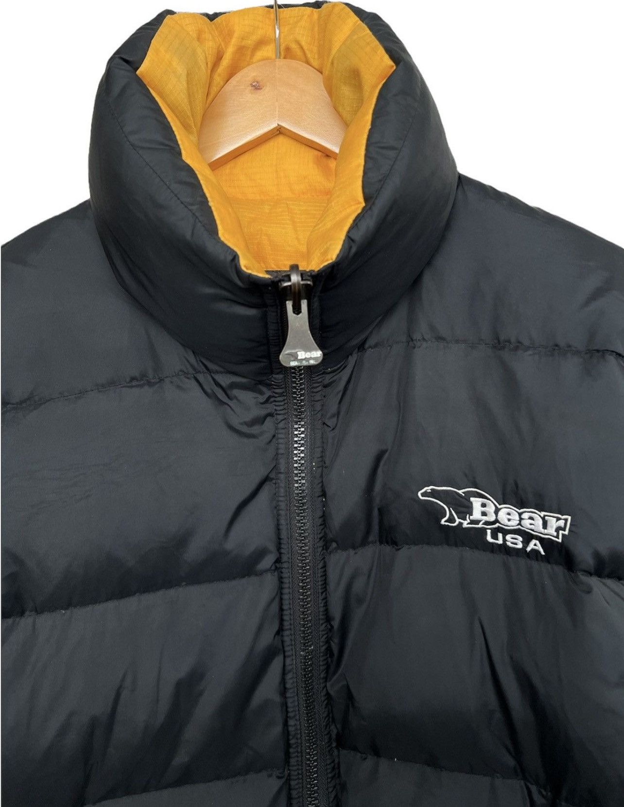 Vintage Vintage 90s Bear Usa Black Puffer Bomber Jacket Size US XL / EU 56 / 4 - 5 Thumbnail