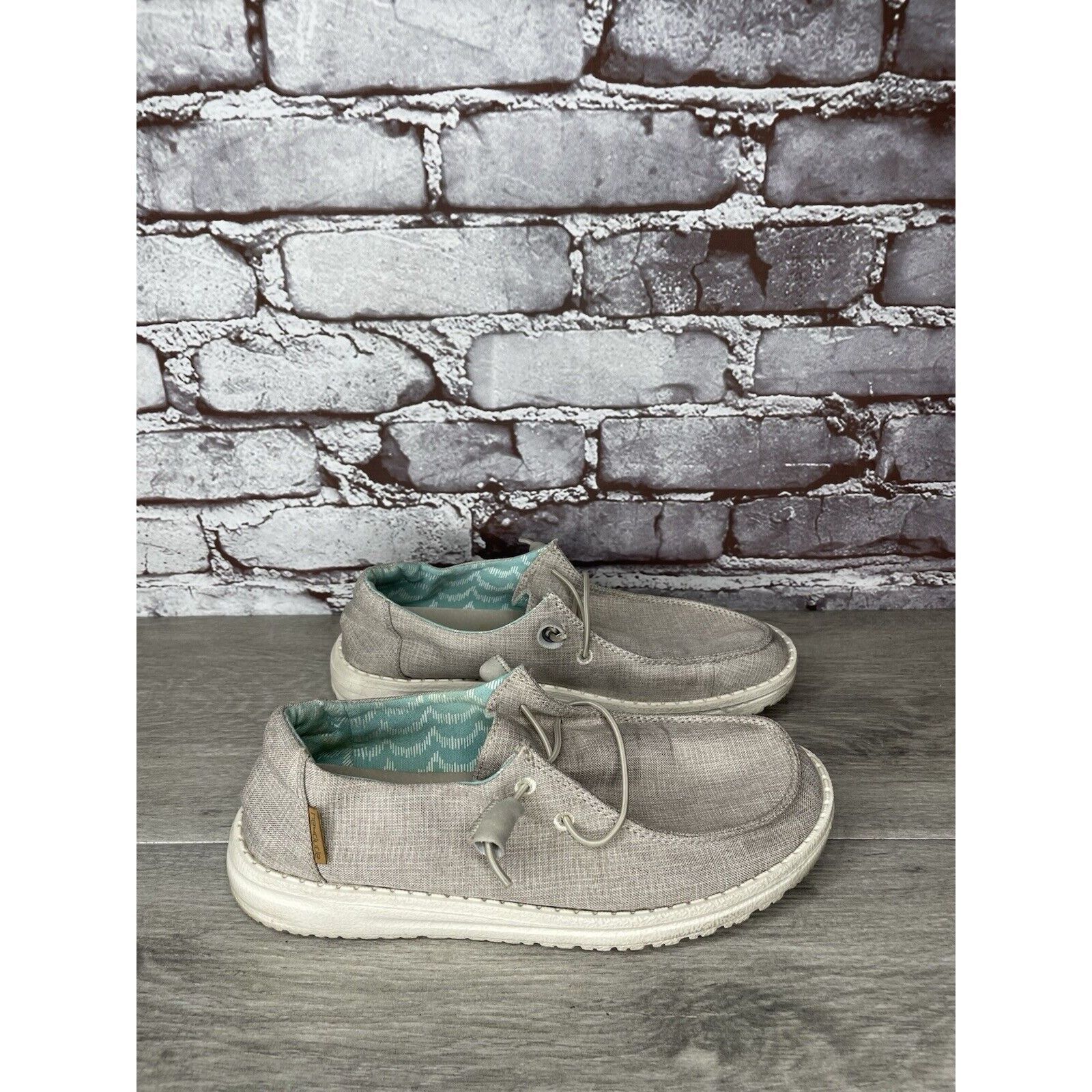 Other Hey Dude Chambray Beige Gray Casual Slip On Casual Shoes Wom Size US 6 / IT 36 - 15 Thumbnail