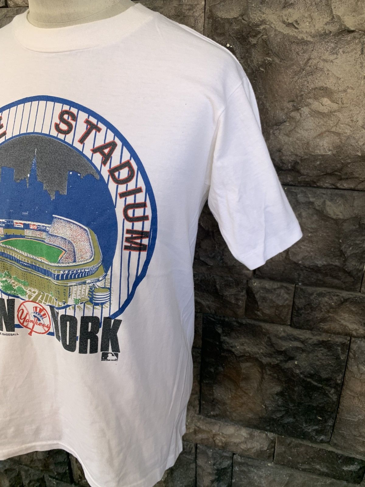New York Yankees Vintage New York Yankees Stadium MLB Team T shirt Size US L / EU 52-54 / 3 - 5 Thumbnail