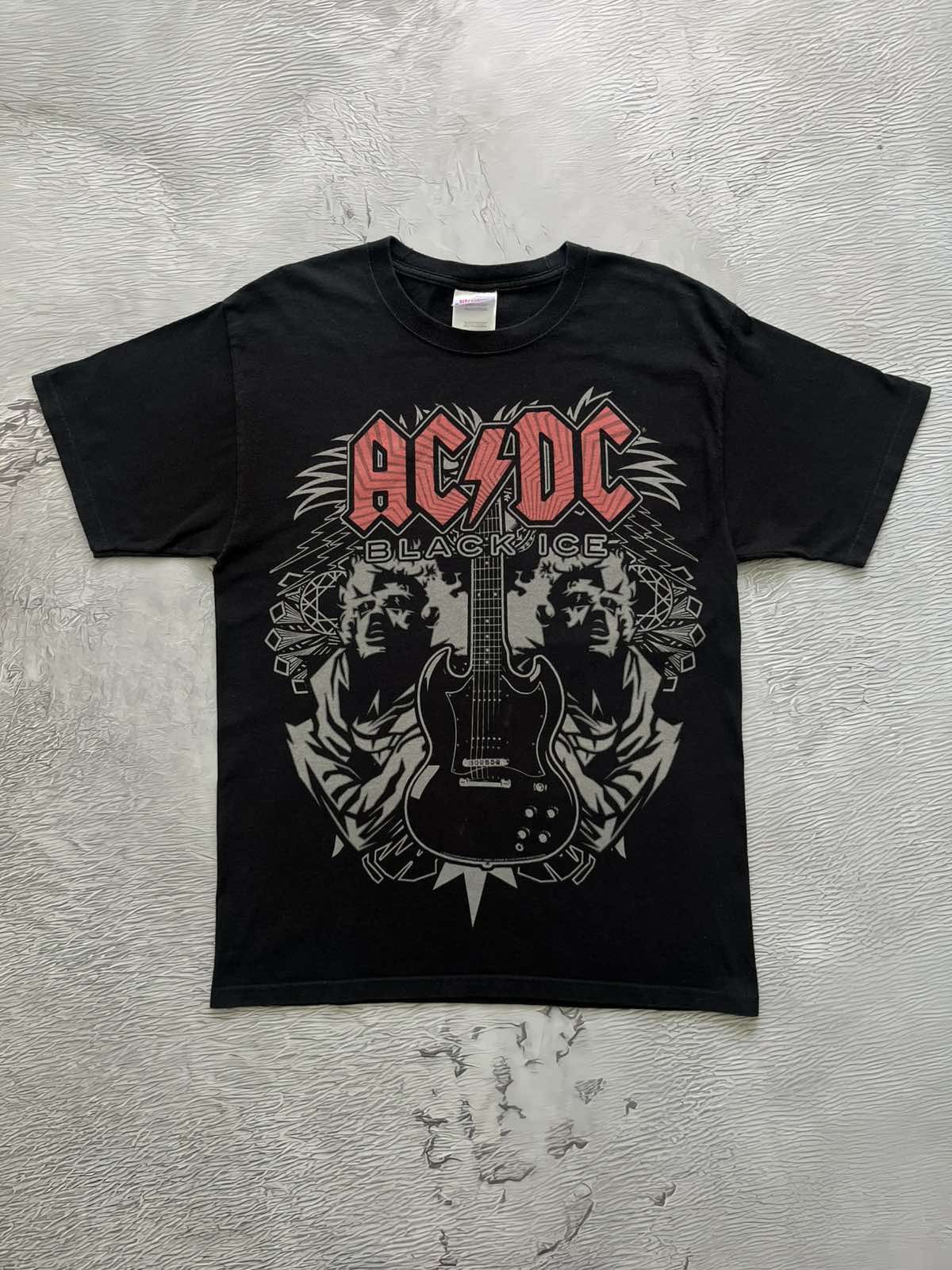 AC/DC 2010 AC / DC Black Ice Vintage Band Tees Merch Size US M / EU 48-50 / 2 - 2 Thumbnail