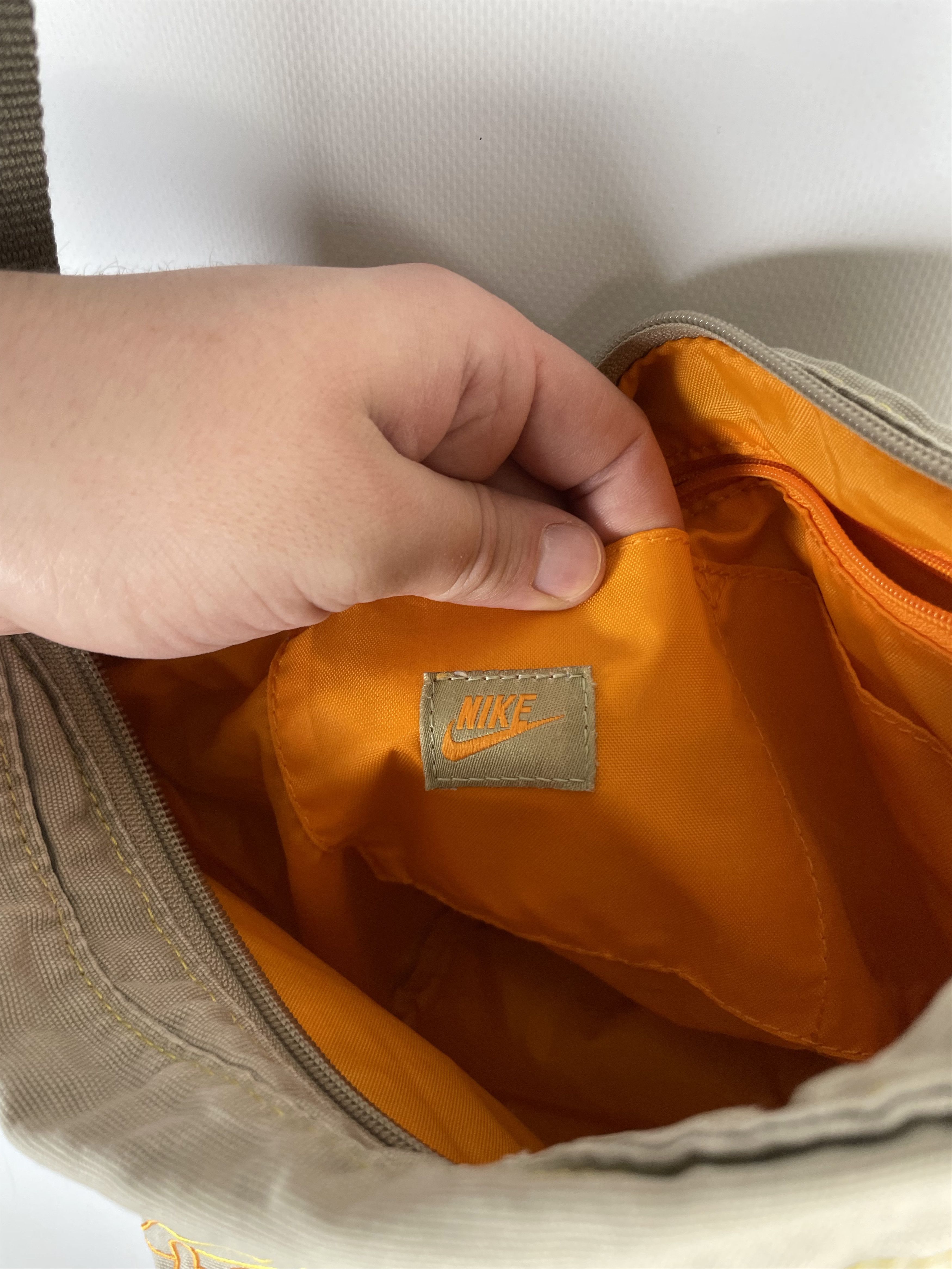 Nike × Vintage Vintage nike y2k messenger bag Size ONE SIZE - 9 Thumbnail