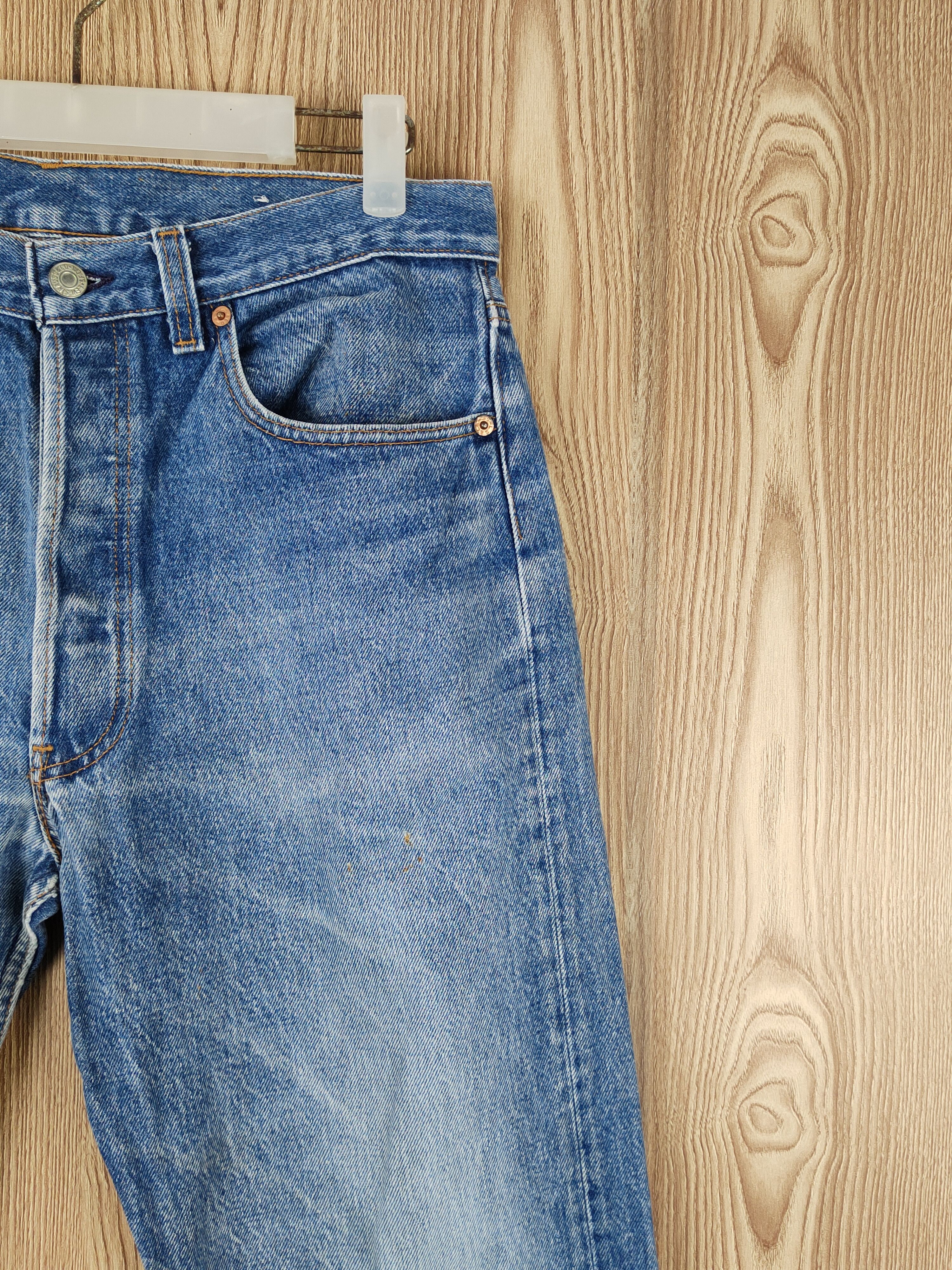 Levi's 80' vintage 501 Levi's Blue Distressed Ripped Jeans #S2743 Size US 33 - 5 Thumbnail
