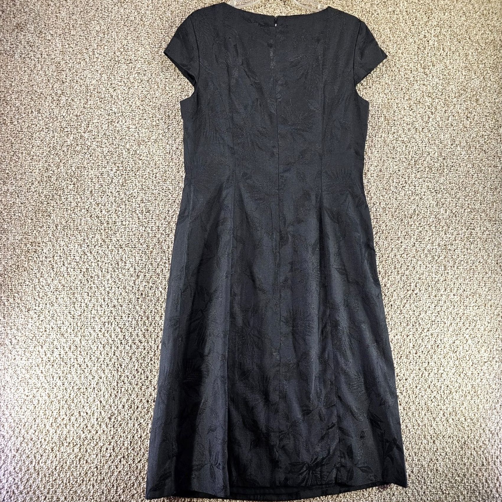 black midi summer dress Lyrur Women's Casual Short Sleeve Modest Teacher Black and White Prom Pattern:Animal Print neckline and tie straps Color:Same As Pic