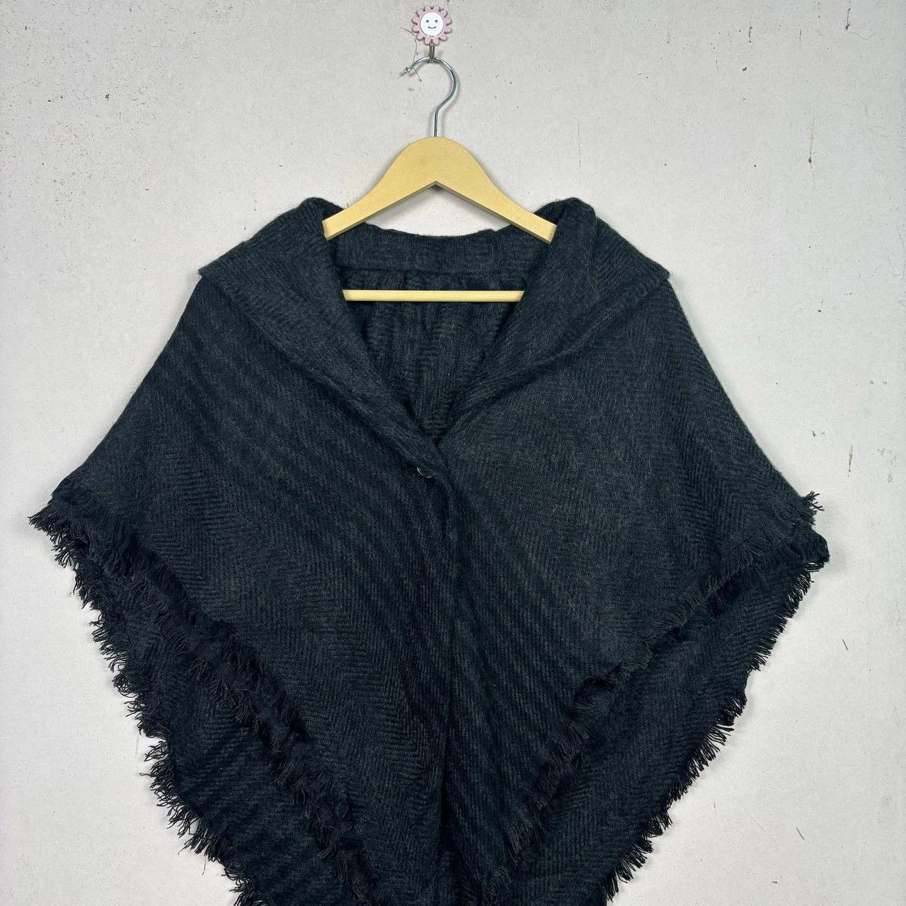 Cloak Moonbat Japan Vintage Herringbone Wool Poncho Cape Black Size US M / EU 48-50 / 2 - 3 Thumbnail